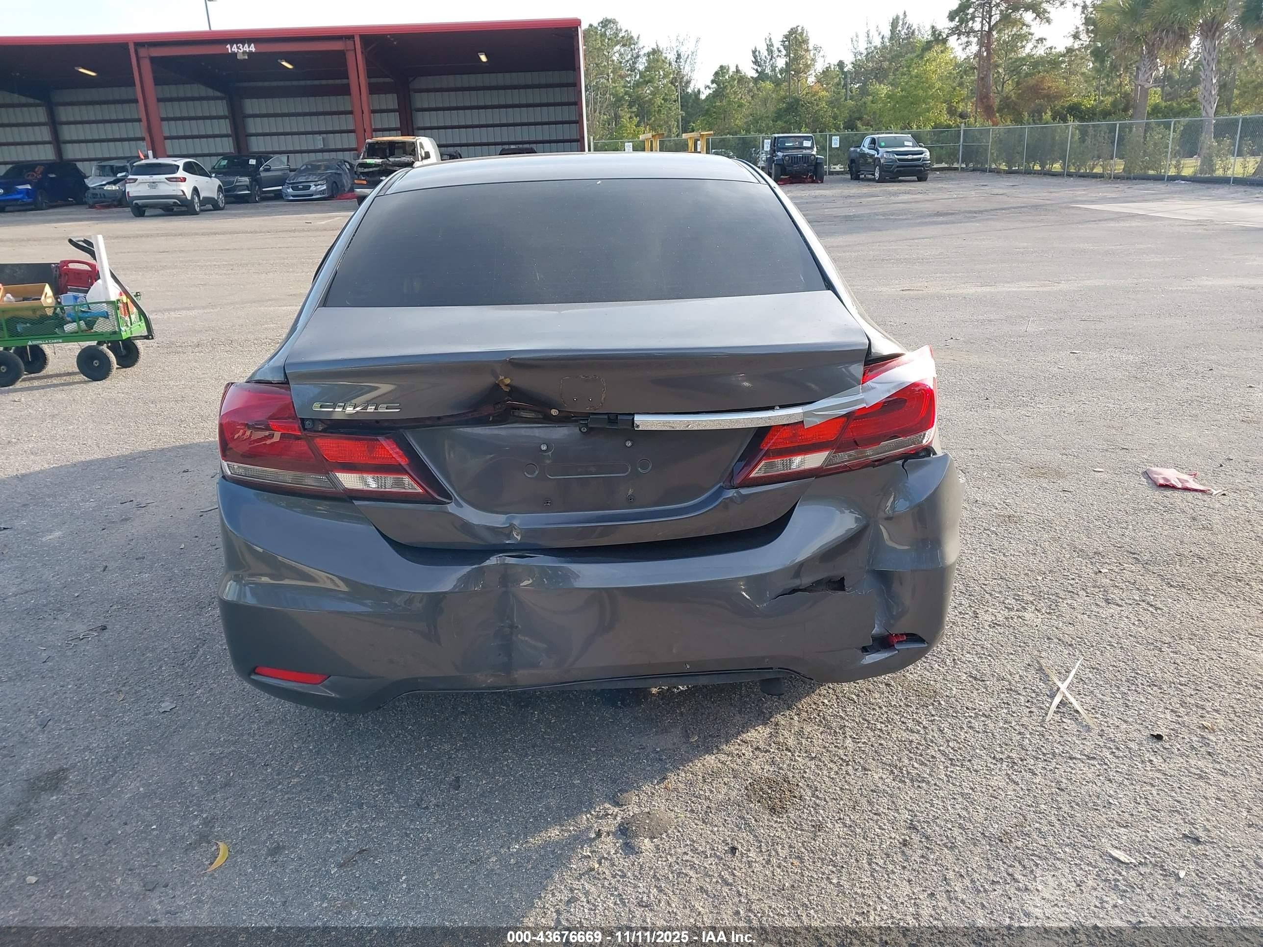 2015 Honda Civic Lx Gray vin: 19XFB2F56FE705923