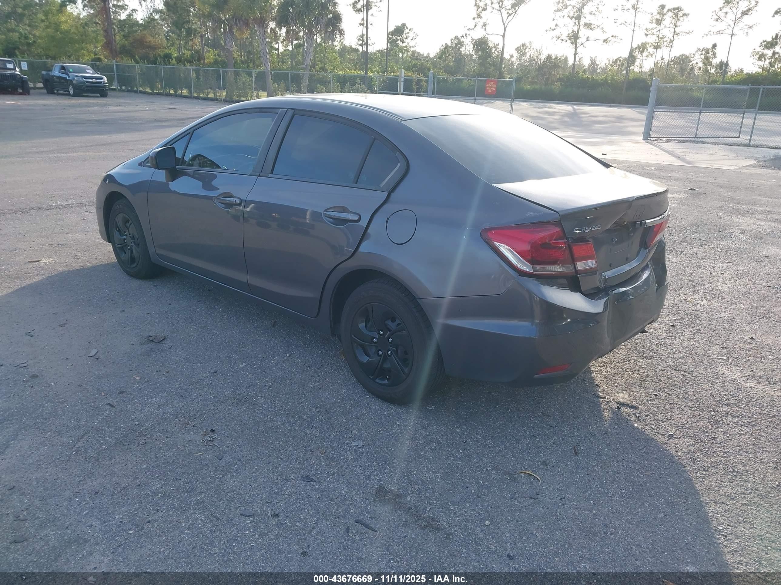 2015 Honda Civic Lx Gray vin: 19XFB2F56FE705923