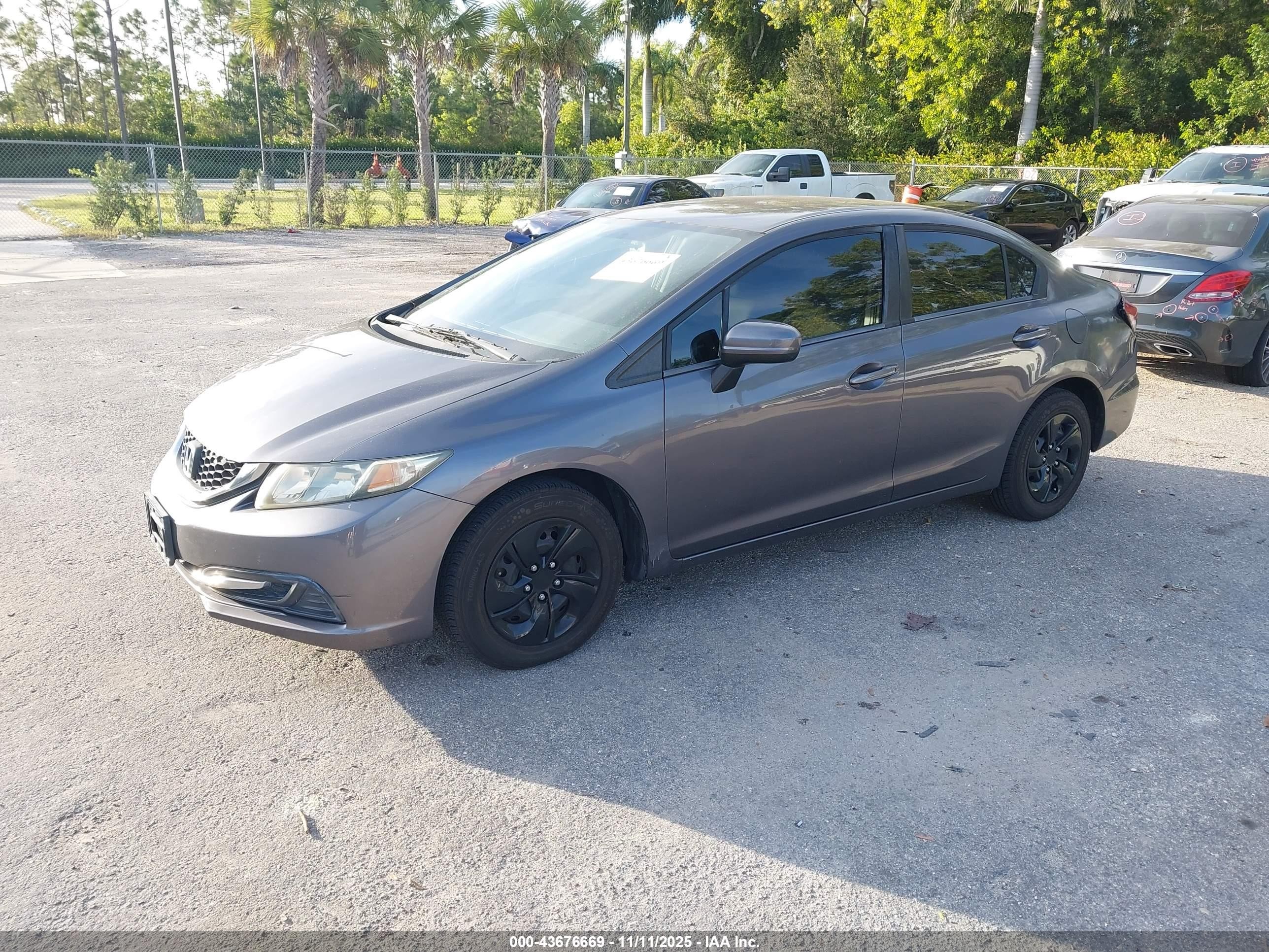 2015 Honda Civic Lx Gray vin: 19XFB2F56FE705923