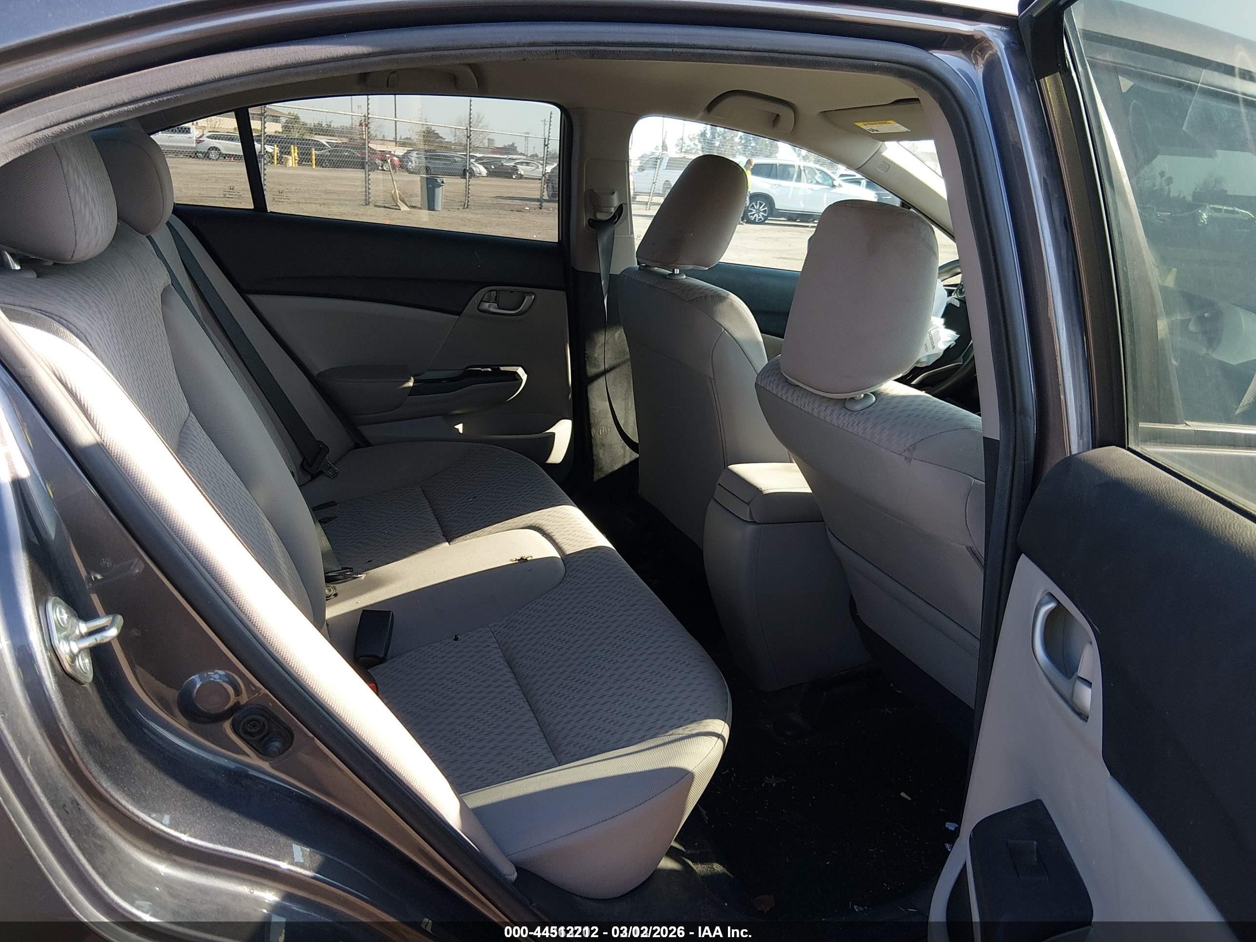 2015 Honda Civic Lx Gray vin: 19XFB2F56FE707588