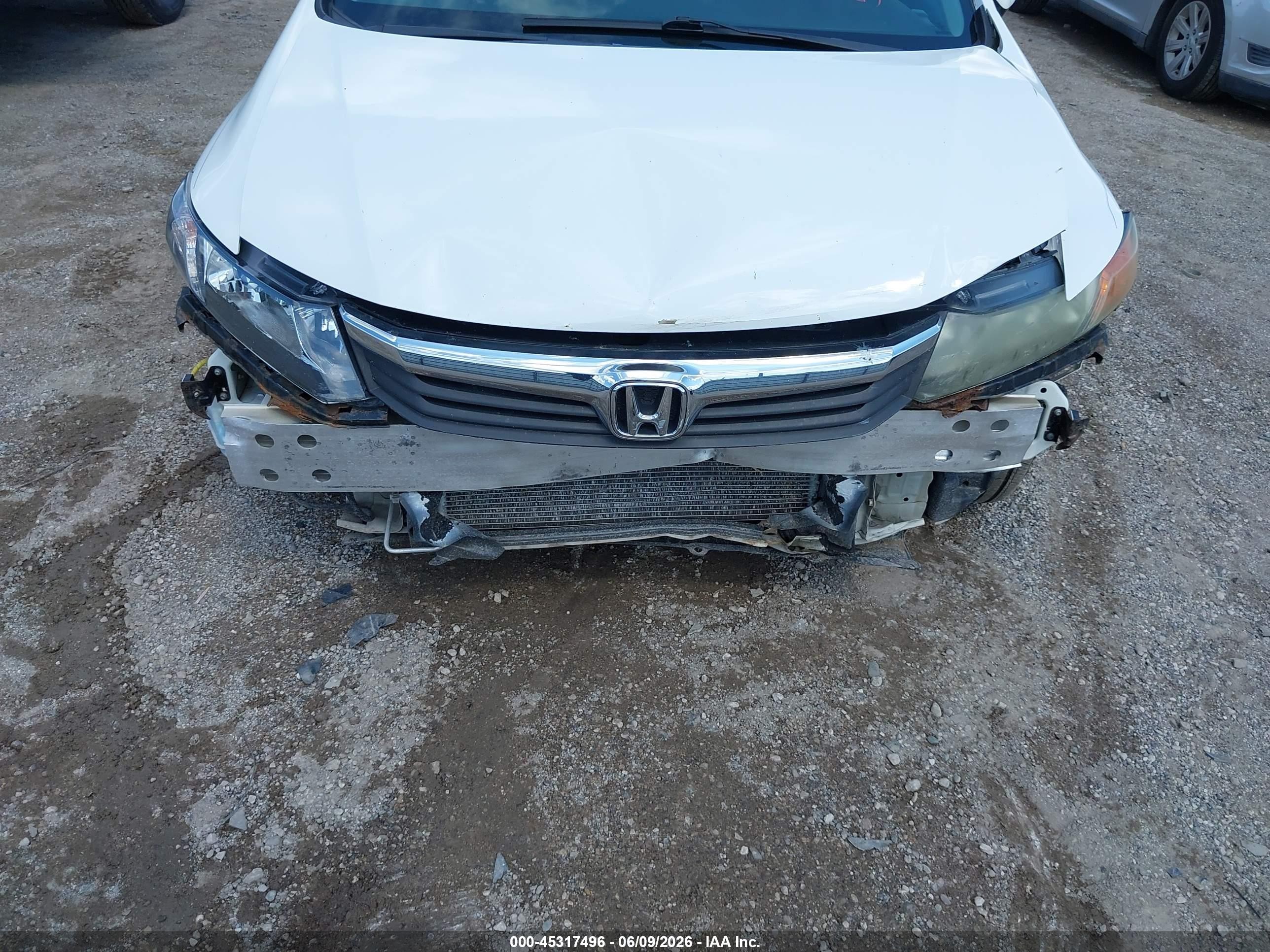 2012 Honda Civic Lx White vin: 19XFB2F57CE003038