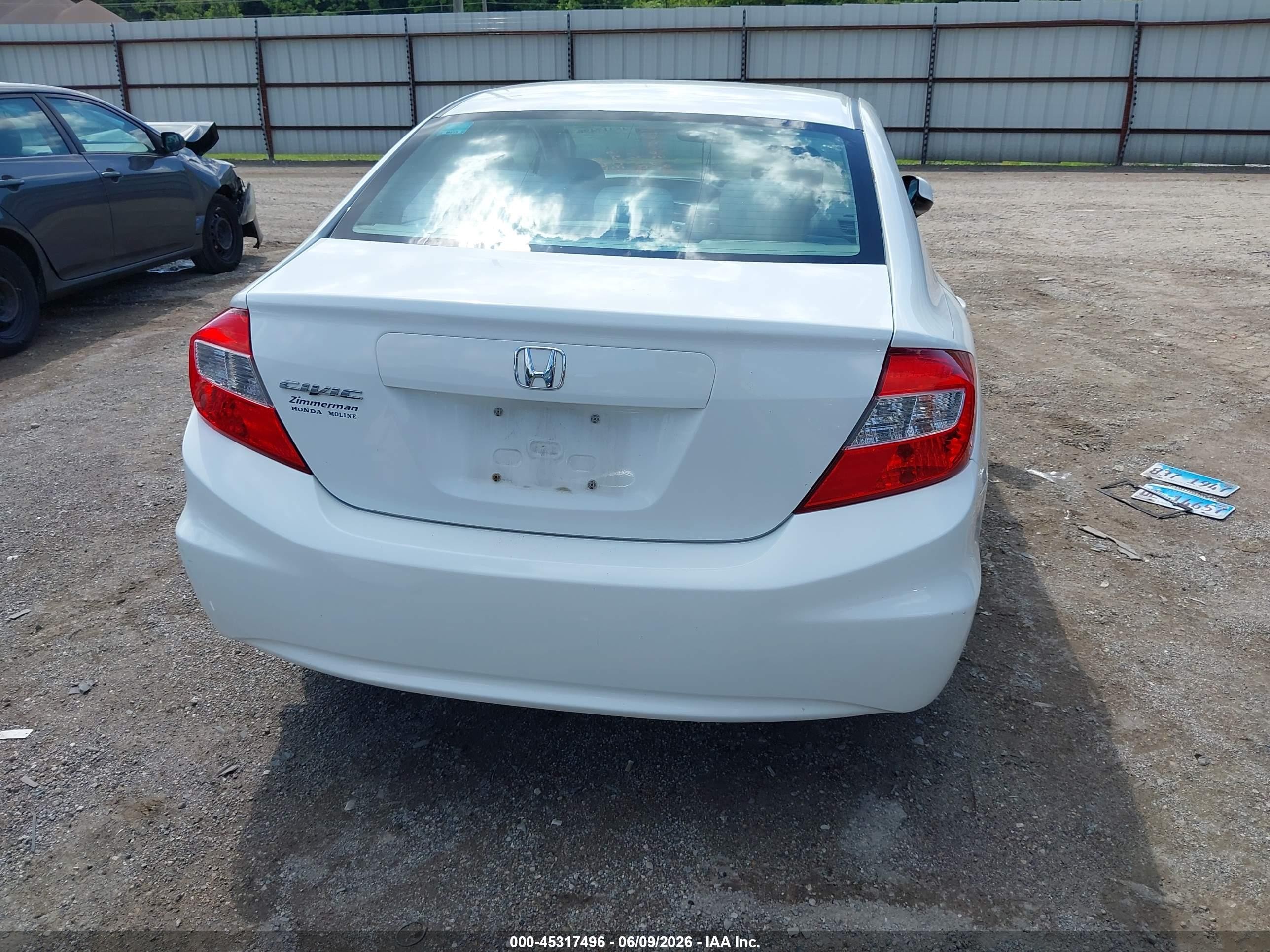 2012 Honda Civic Lx White vin: 19XFB2F57CE003038