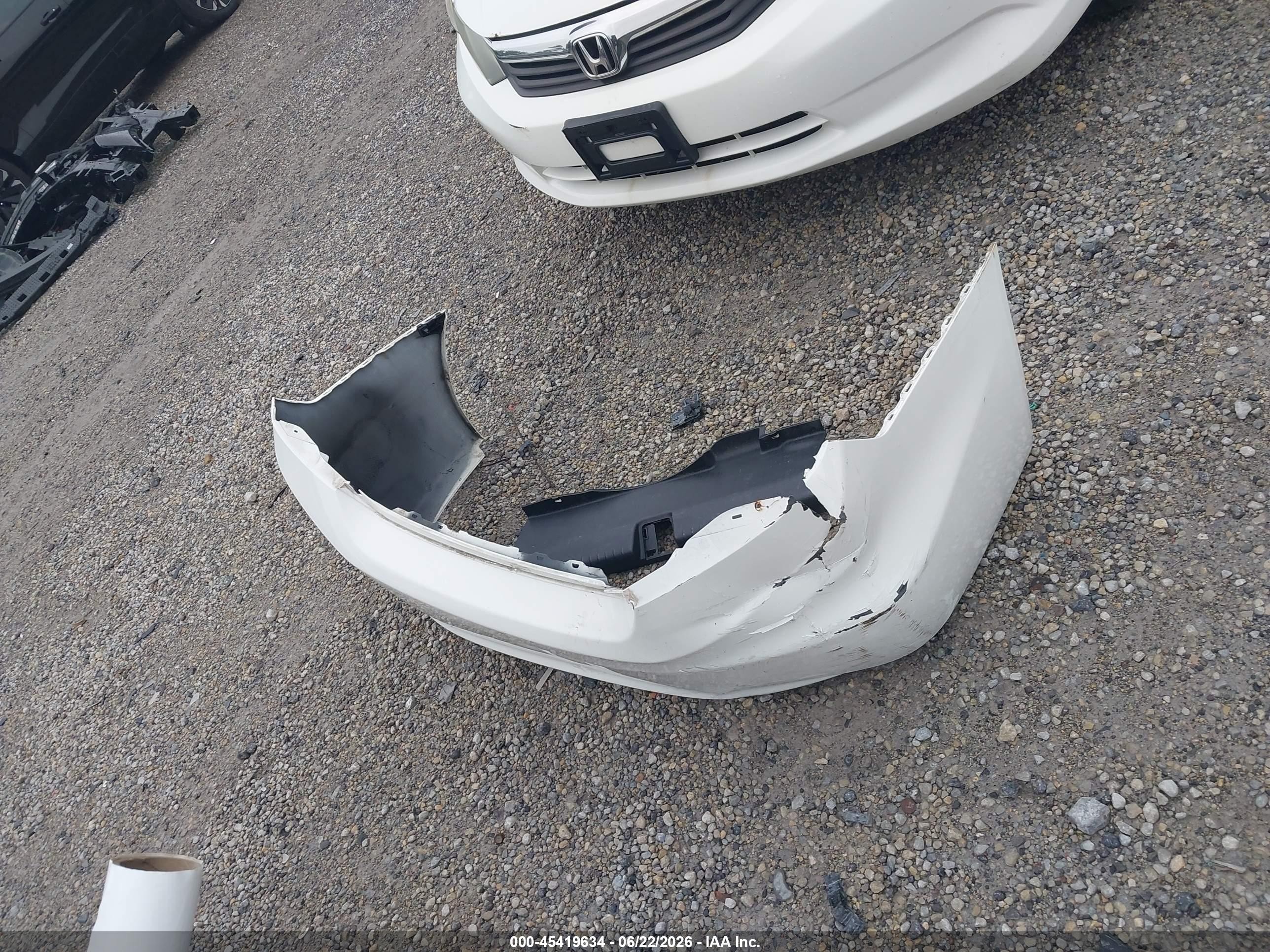 2012 Honda Civic Lx White vin: 19XFB2F57CE011690