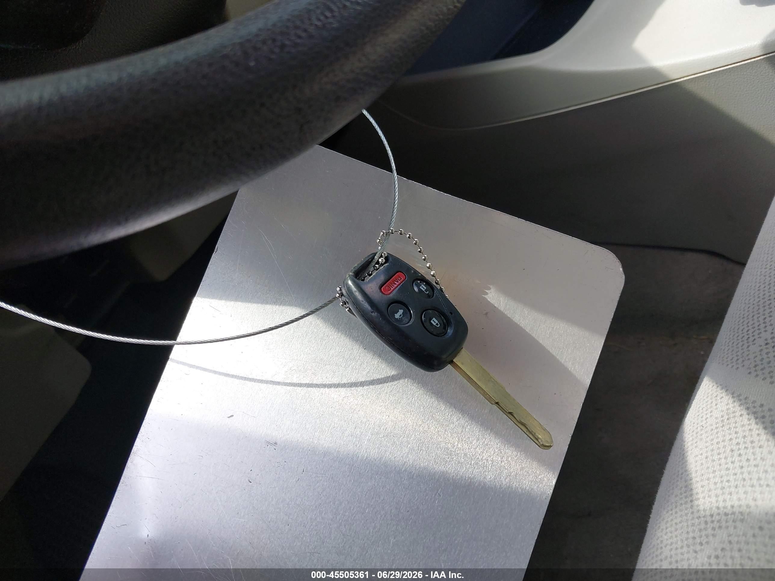 2012 Honda Civic Lx Серебряный vin: 19XFB2F57CE057908