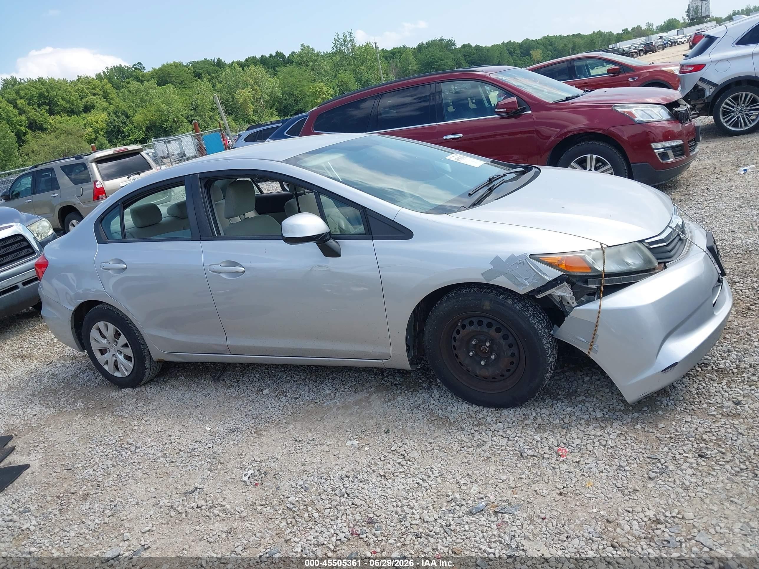 2012 Honda Civic Lx Серебряный vin: 19XFB2F57CE057908