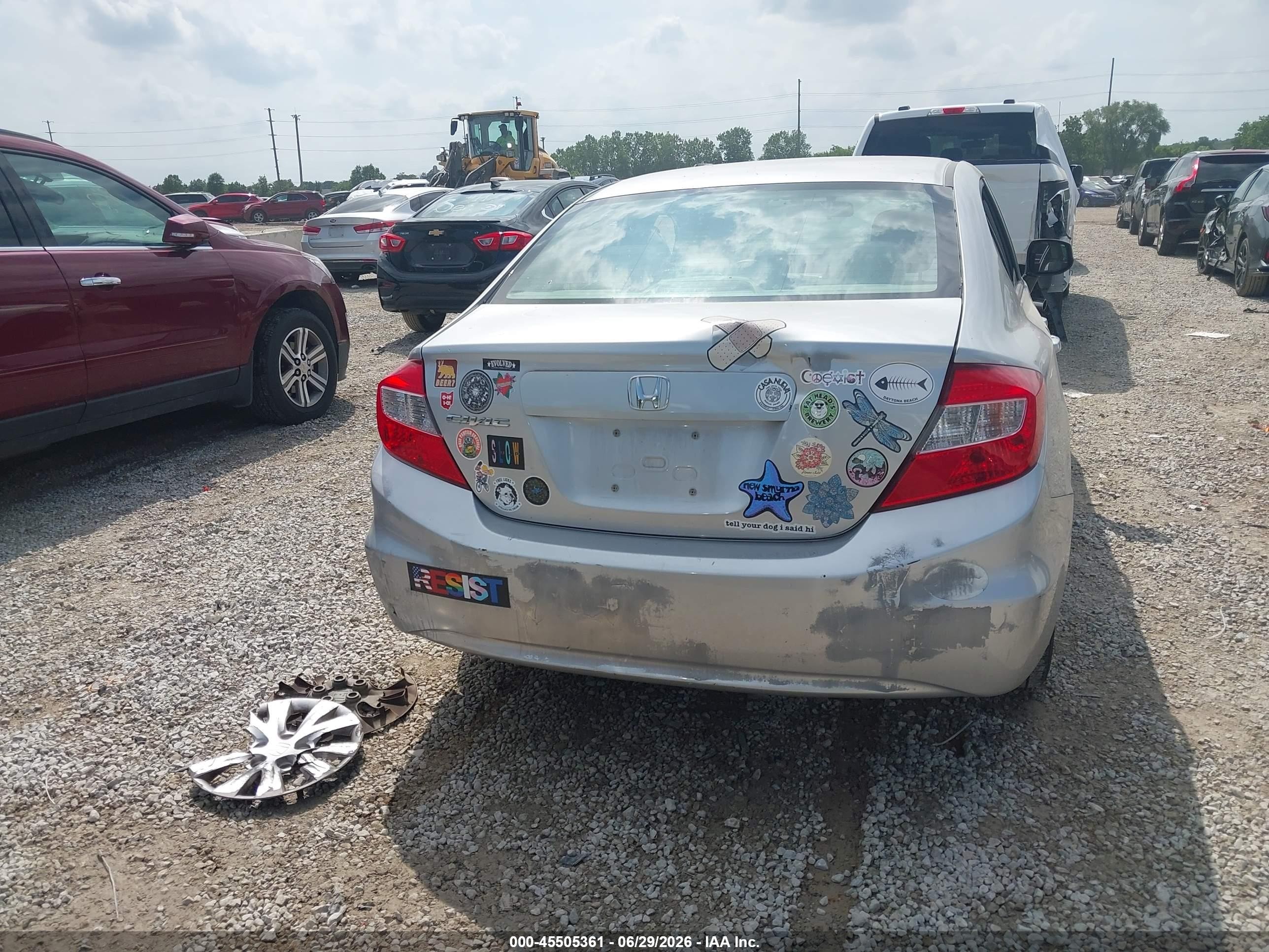 2012 Honda Civic Lx Серебряный vin: 19XFB2F57CE057908