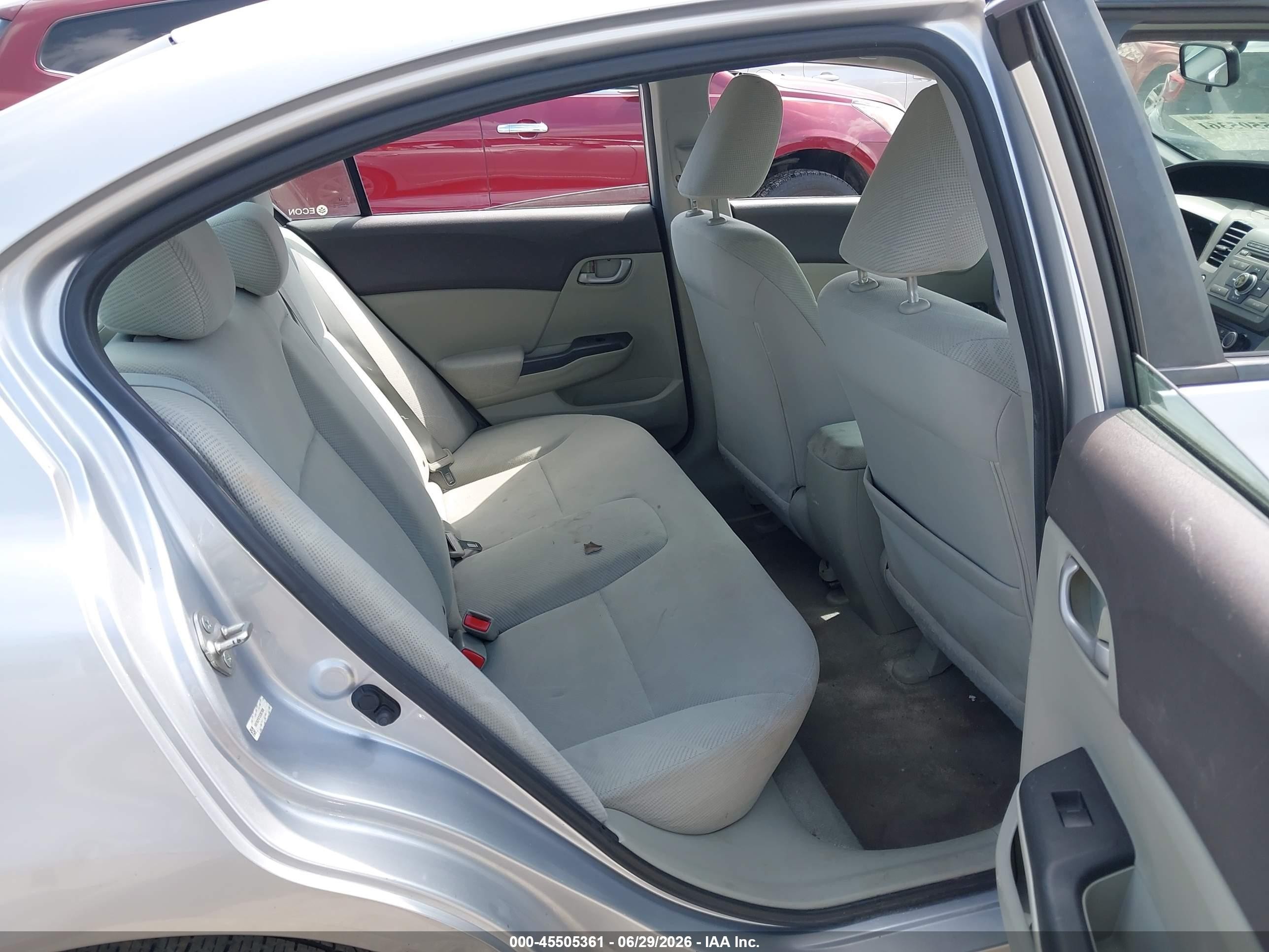 2012 Honda Civic Lx Серебряный vin: 19XFB2F57CE057908