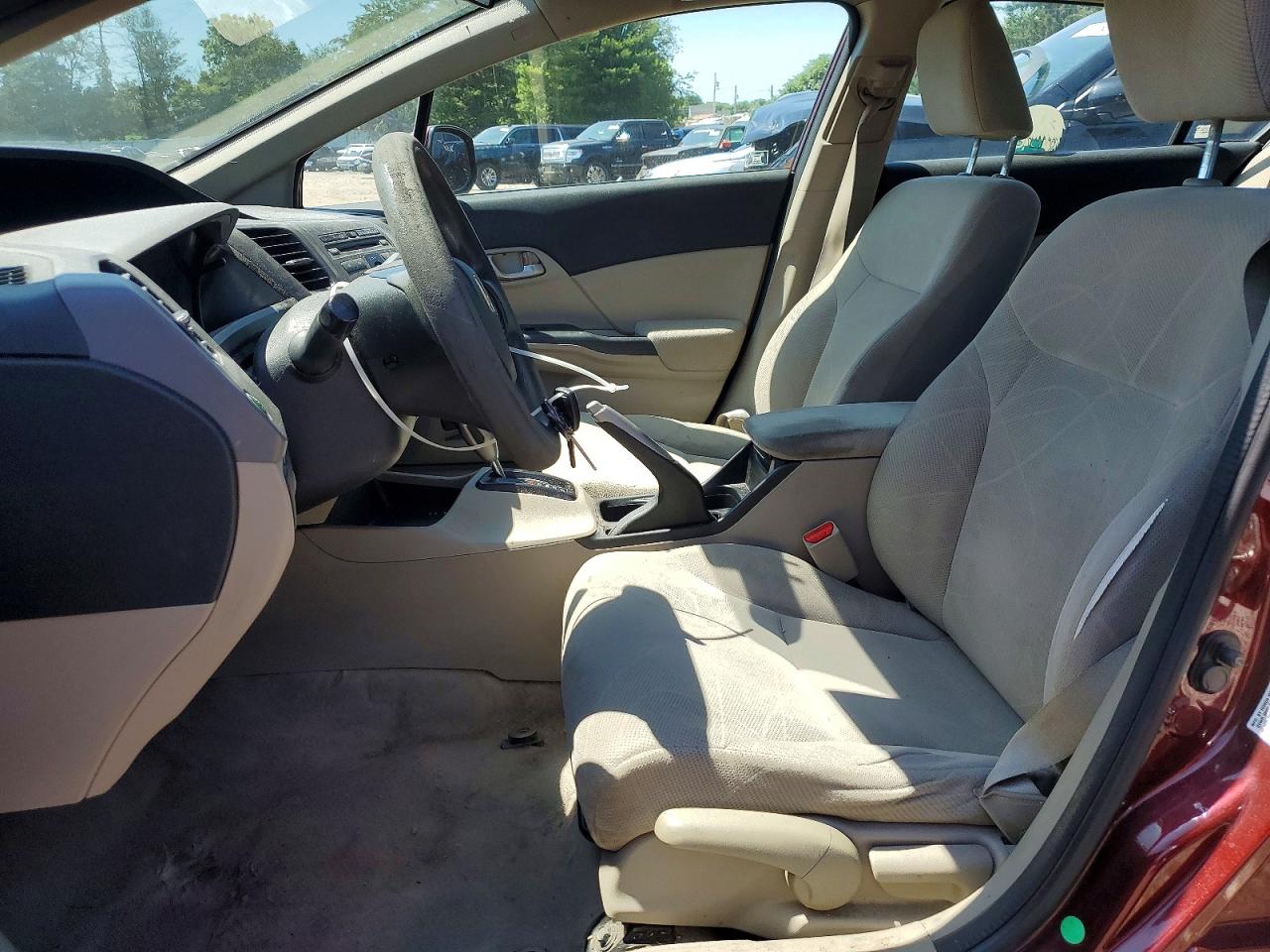 2012 Honda Civic Lx Burgundy vin: 19XFB2F57CE079486