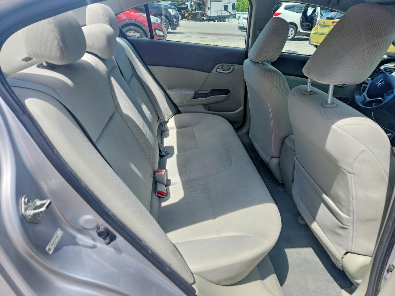 2012 Honda Civic Lx Silver vin: 19XFB2F57CE100417