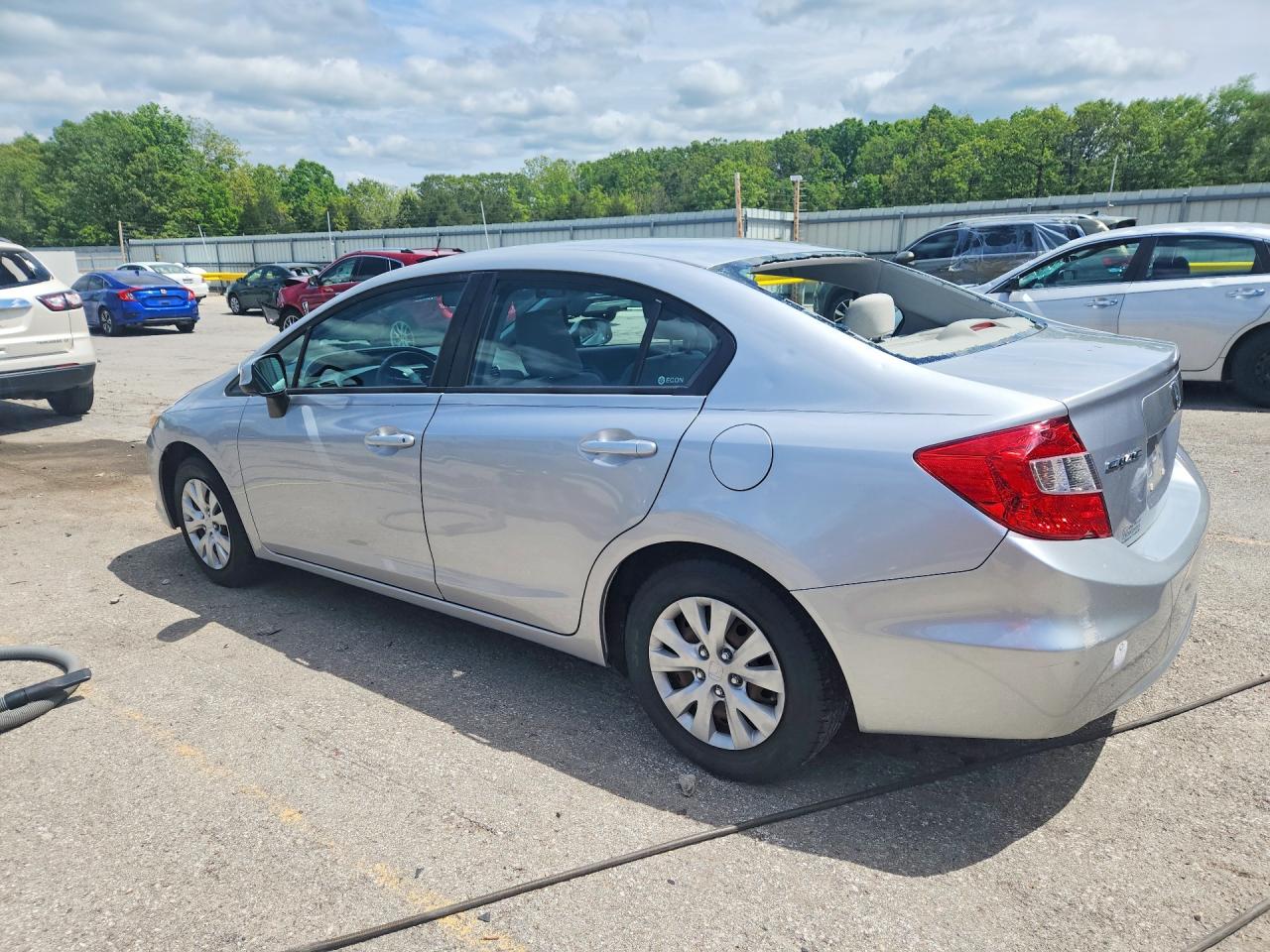 2012 Honda Civic Lx Silver vin: 19XFB2F57CE100417