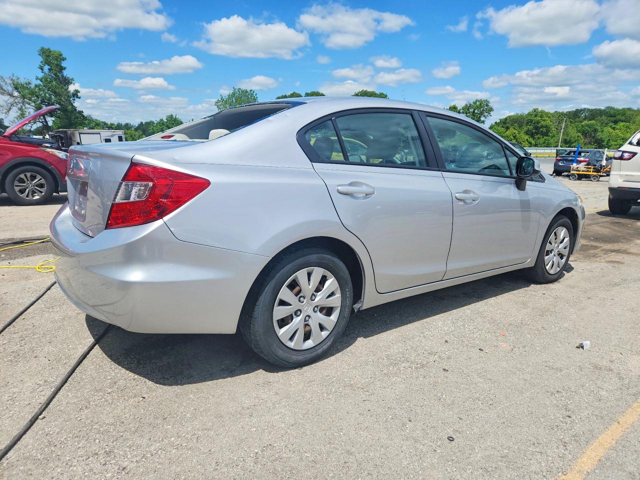 2012 Honda Civic Lx Silver vin: 19XFB2F57CE100417