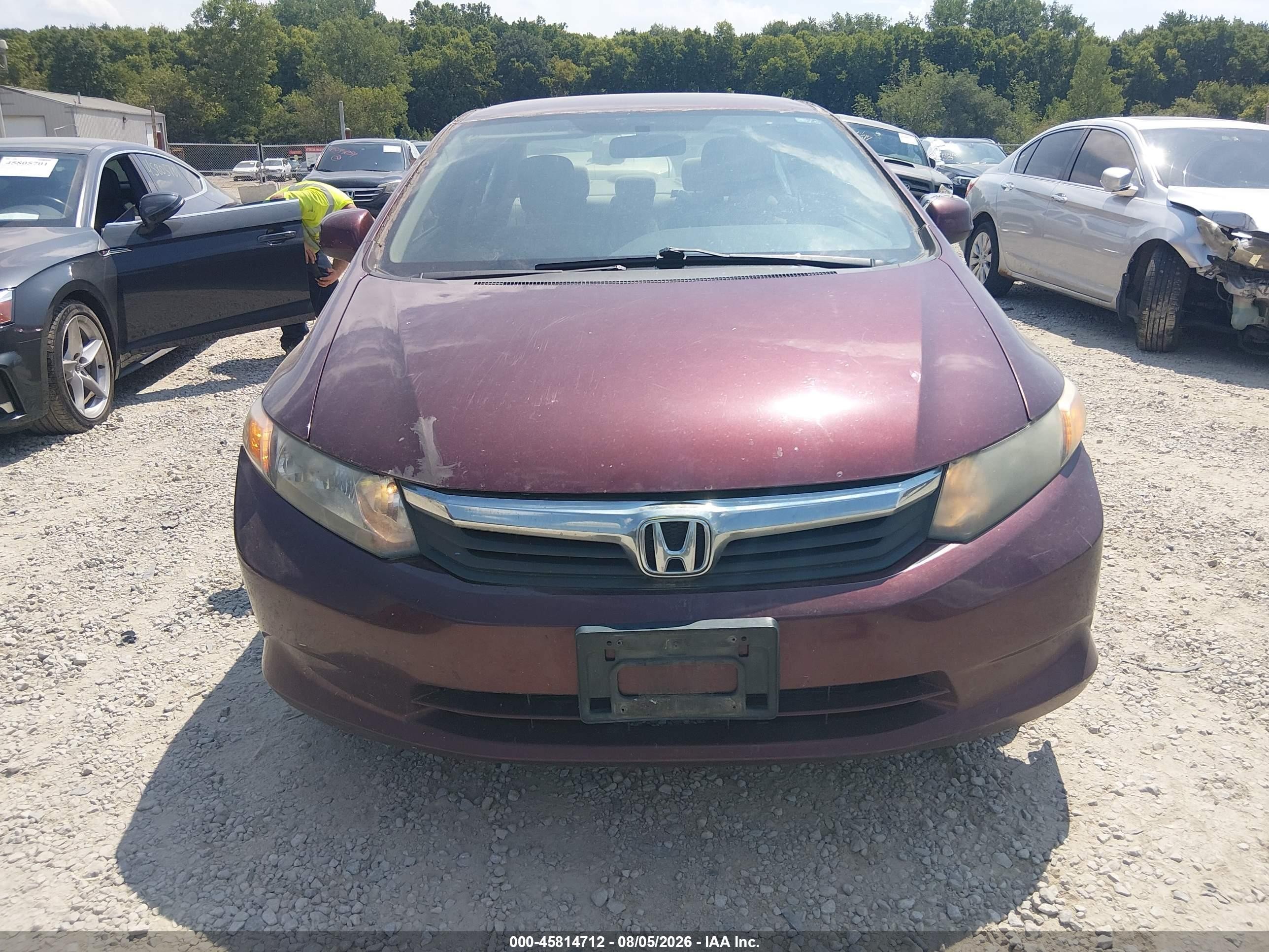 2012 Honda Civic Lx Burgundy vin: 19XFB2F57CE108968