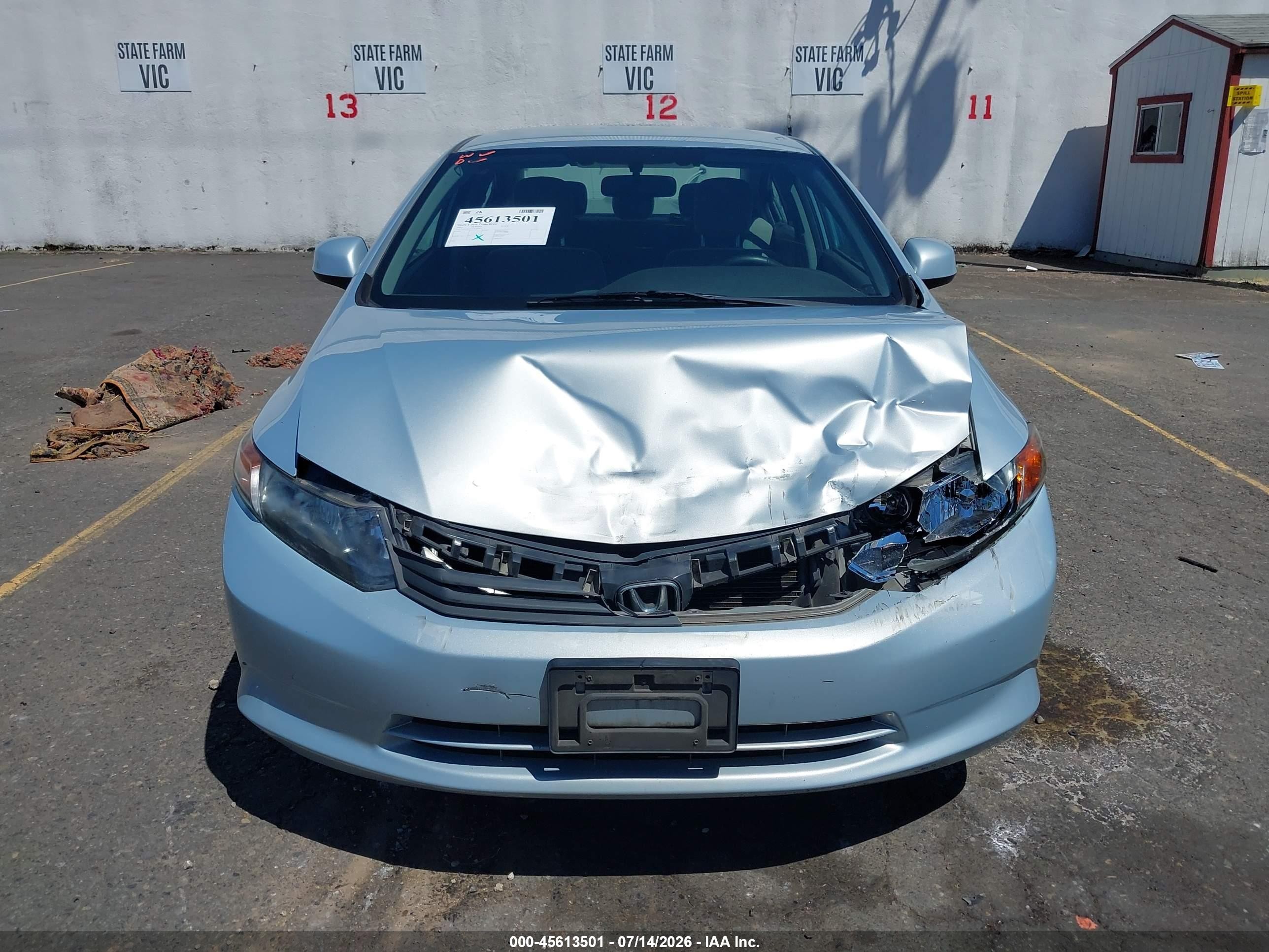 2012 Honda Civic Lx Silver vin: 19XFB2F57CE309916
