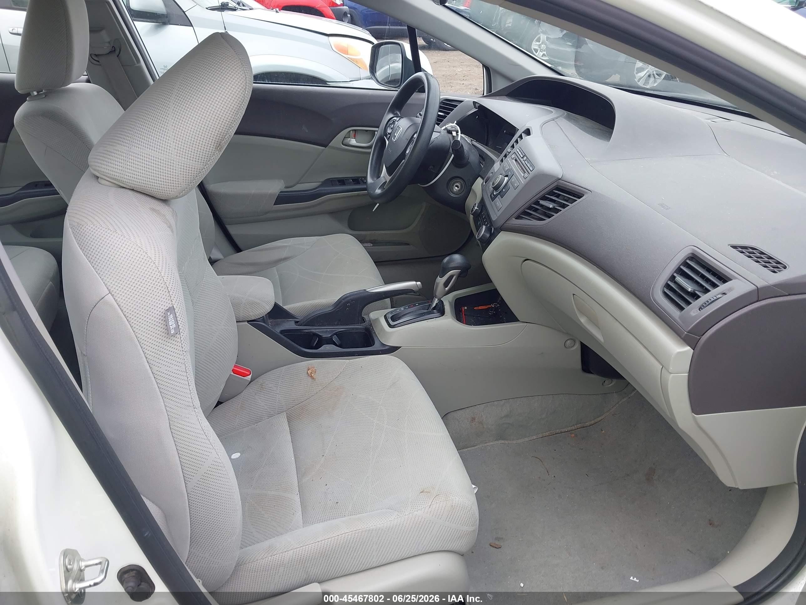 2012 Honda Civic Lx White vin: 19XFB2F57CE321094