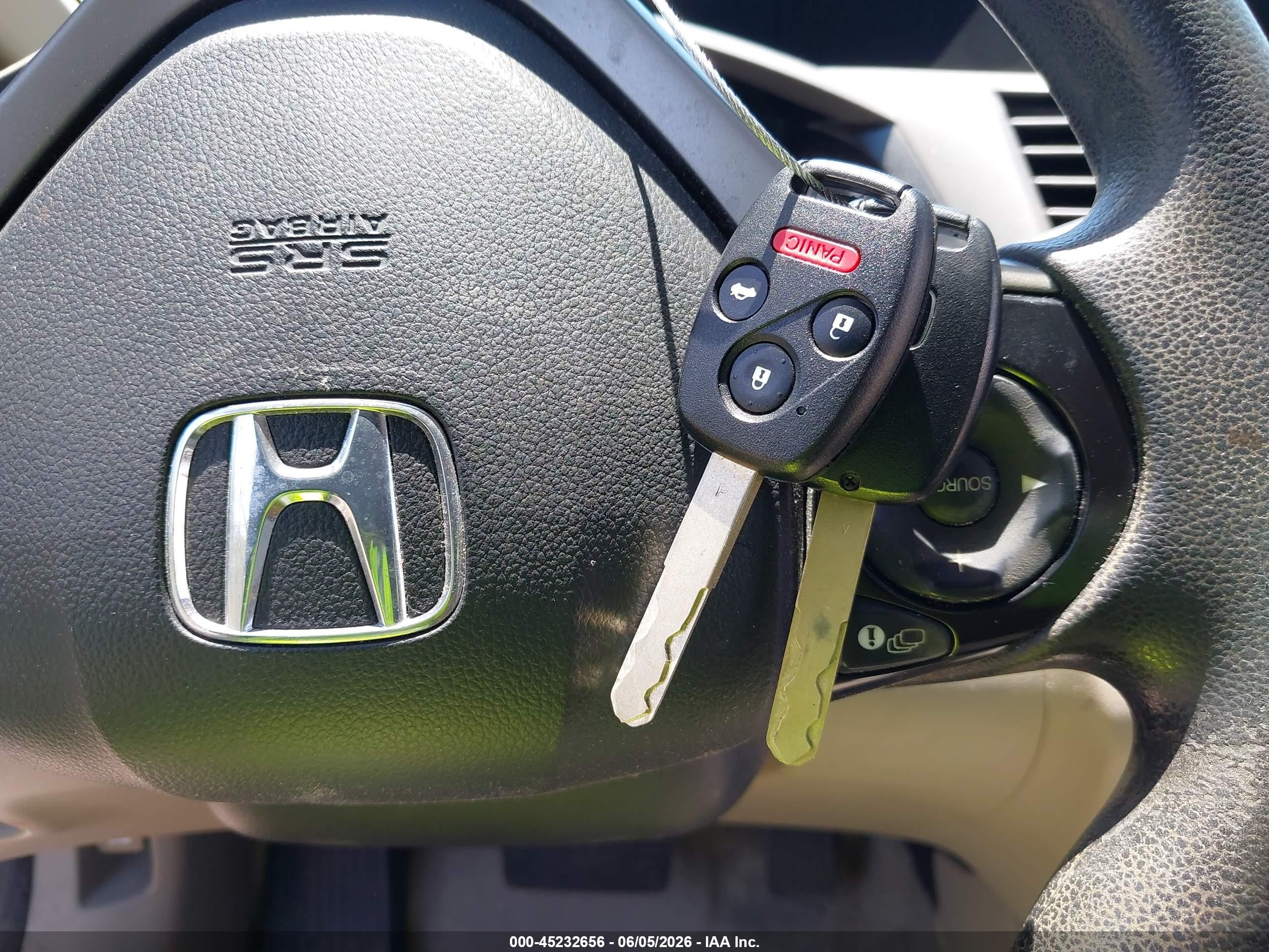 2012 Honda Civic Lx Burgundy vin: 19XFB2F57CE358677