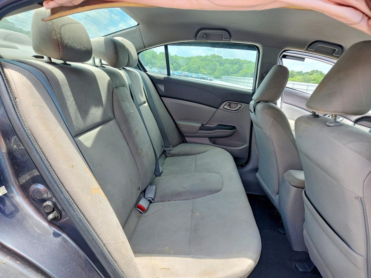 2012 Honda Civic Lx Silver vin: 19XFB2F57CE377665