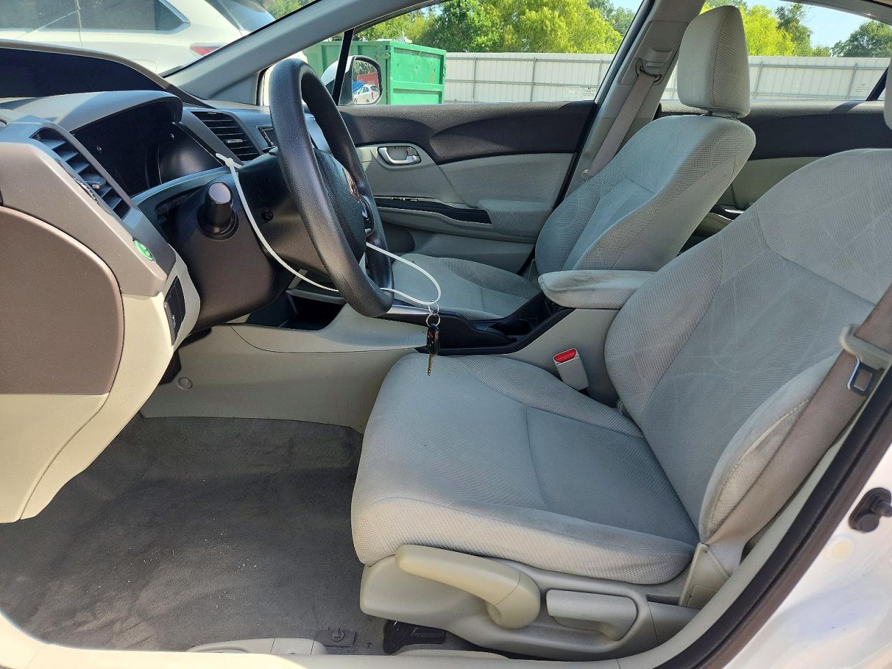 2012 Honda Civic Lx White vin: 19XFB2F57CE383188