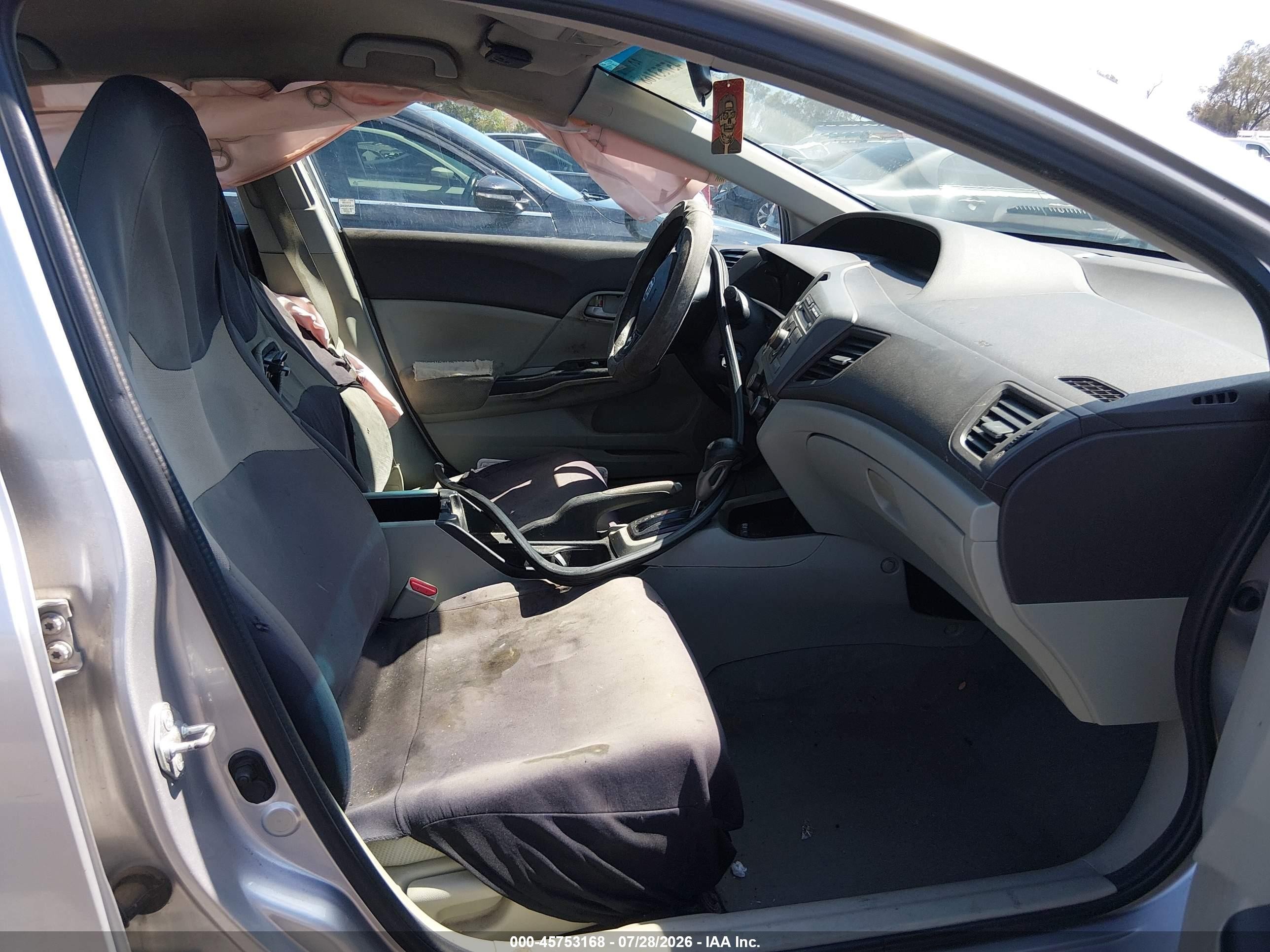 2012 Honda Civic Lx Silver vin: 19XFB2F57CE389525