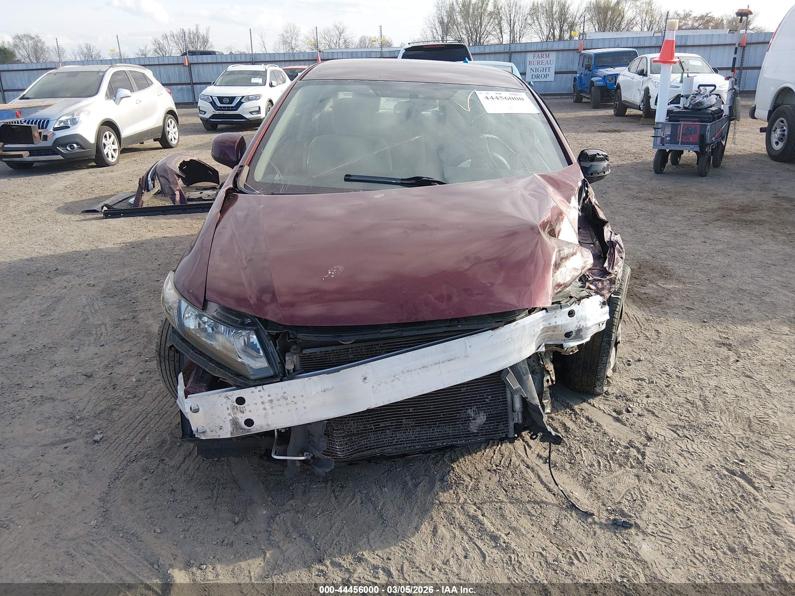 2013 Honda Civic Lx Burgundy vin: 19XFB2F57DE029267