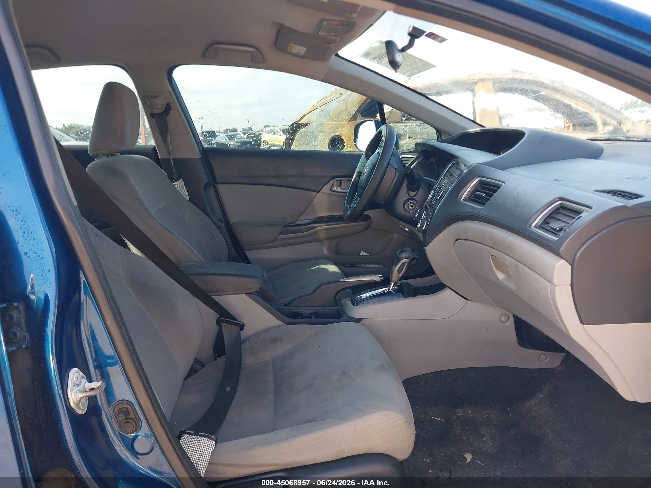 2013 Honda Civic Lx Blue vin: 19XFB2F57DE086875