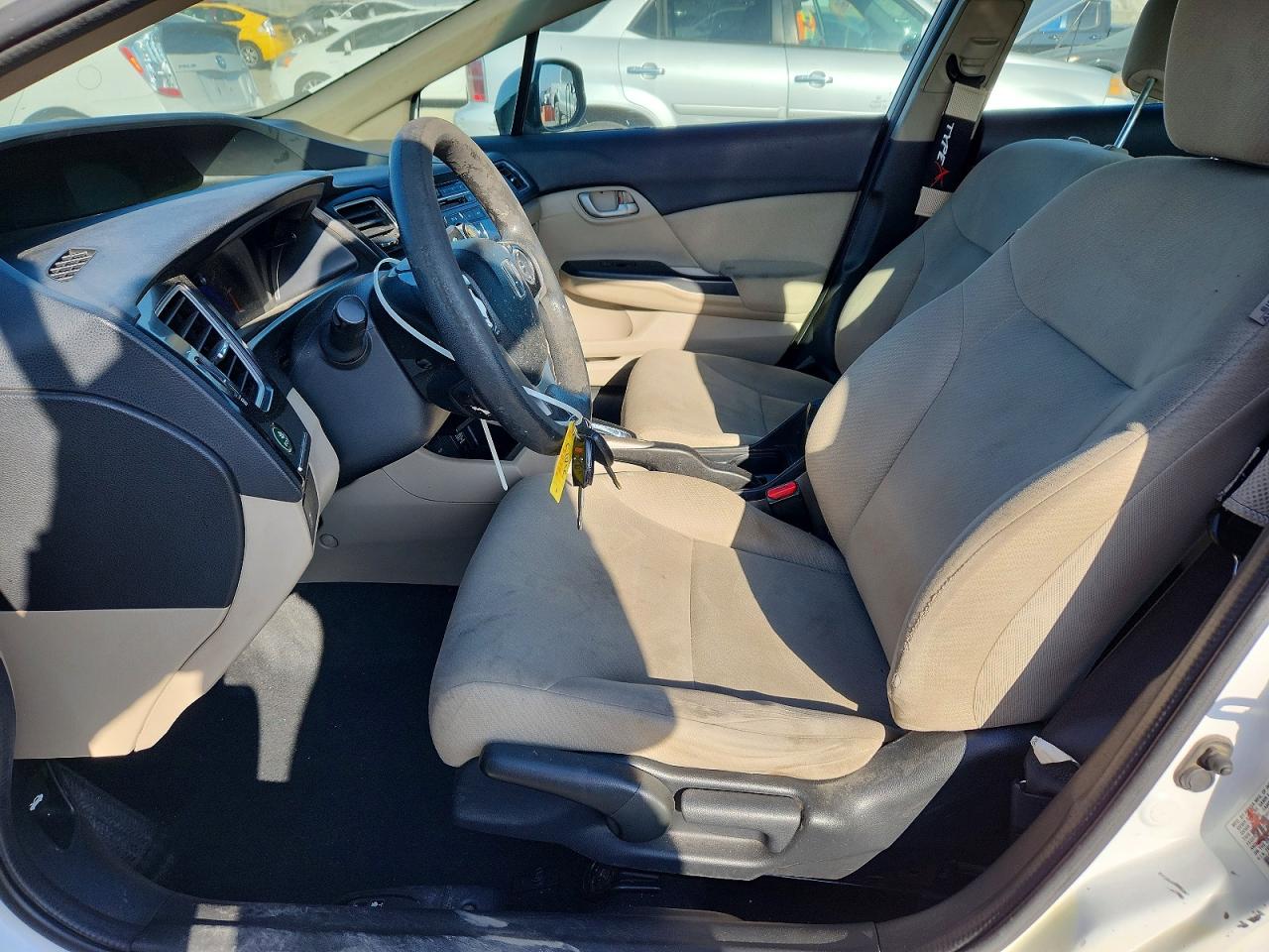 2013 Honda Civic Lx Белый vin: 19XFB2F57DE208263