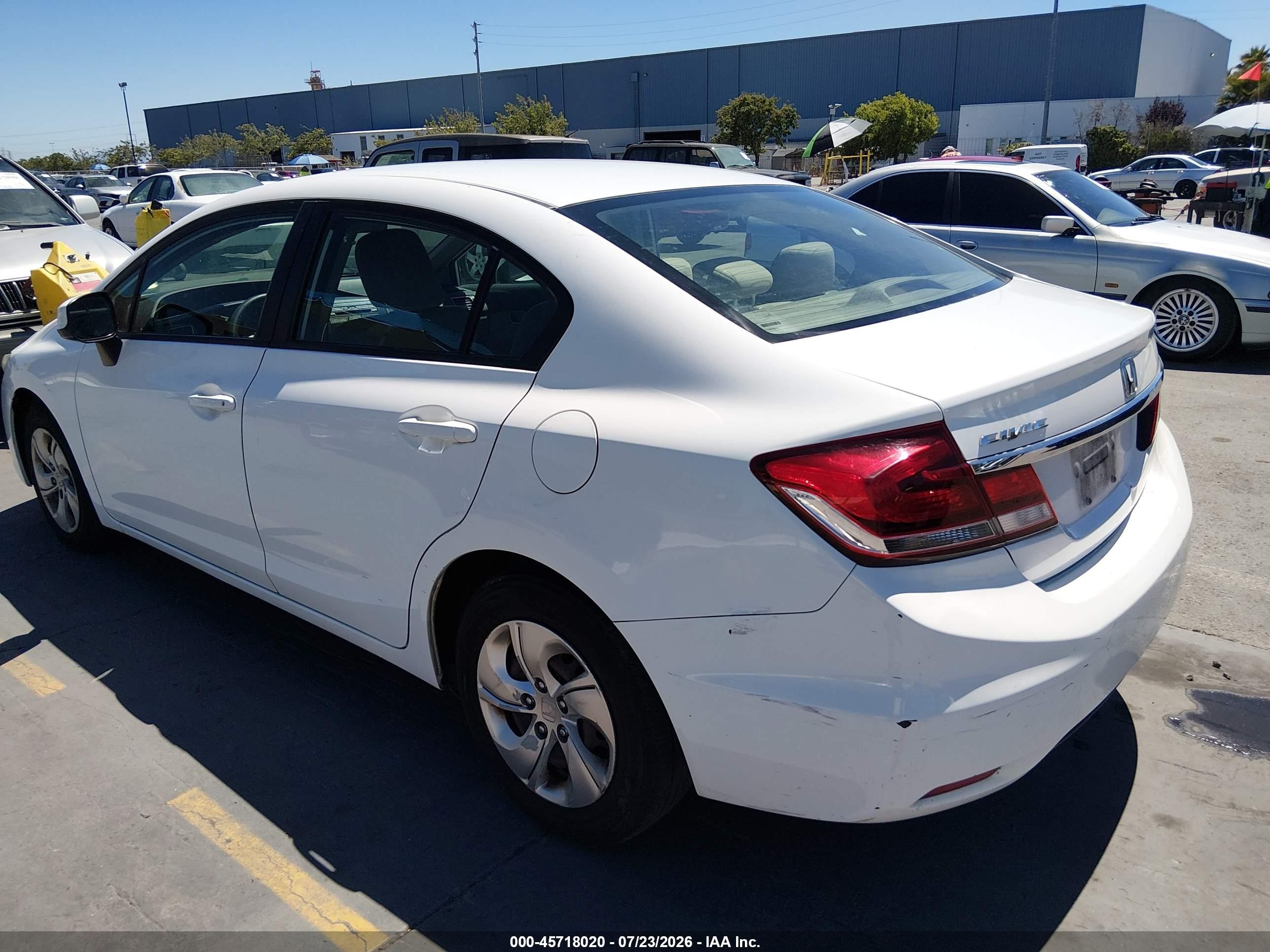 2013 Honda Civic Lx White vin: 19XFB2F57DE232126