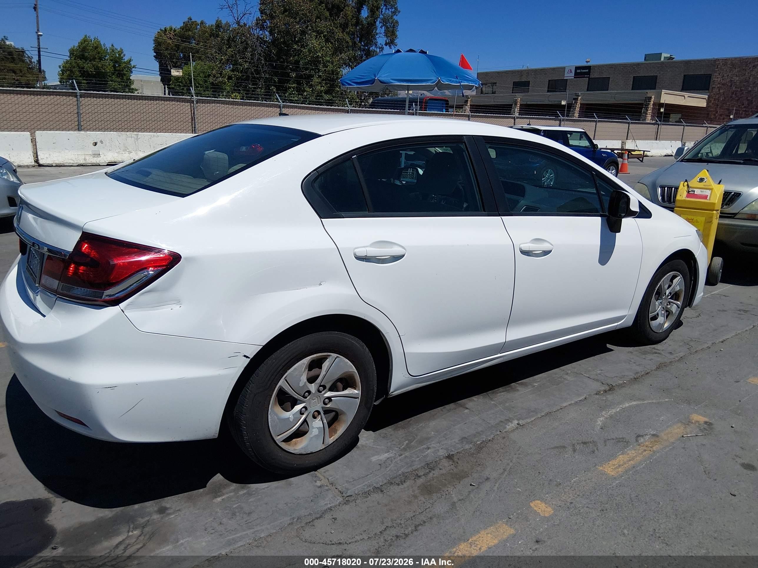 2013 Honda Civic Lx White vin: 19XFB2F57DE232126