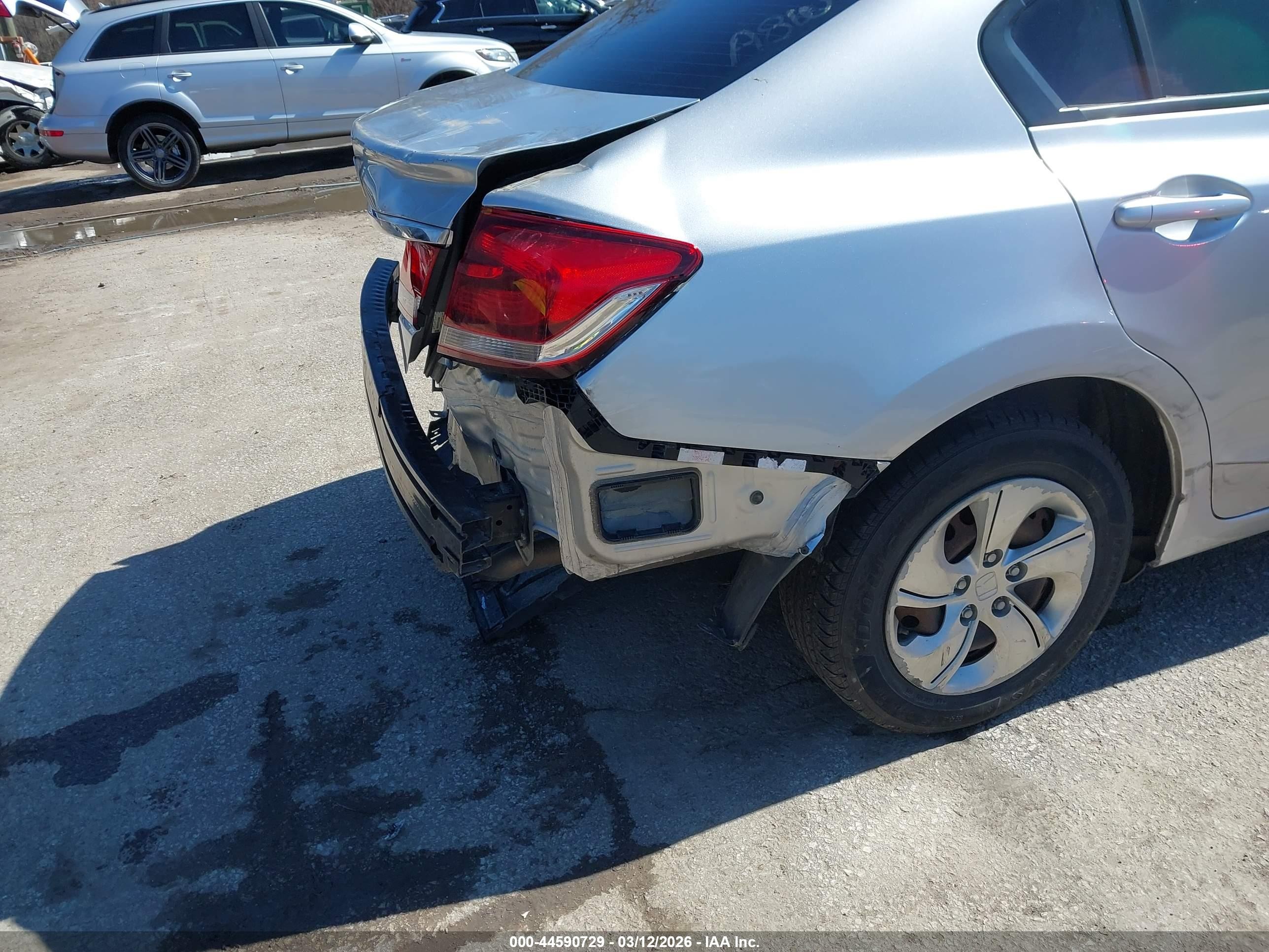 2013 Honda Civic Lx Silver vin: 19XFB2F57DE242686