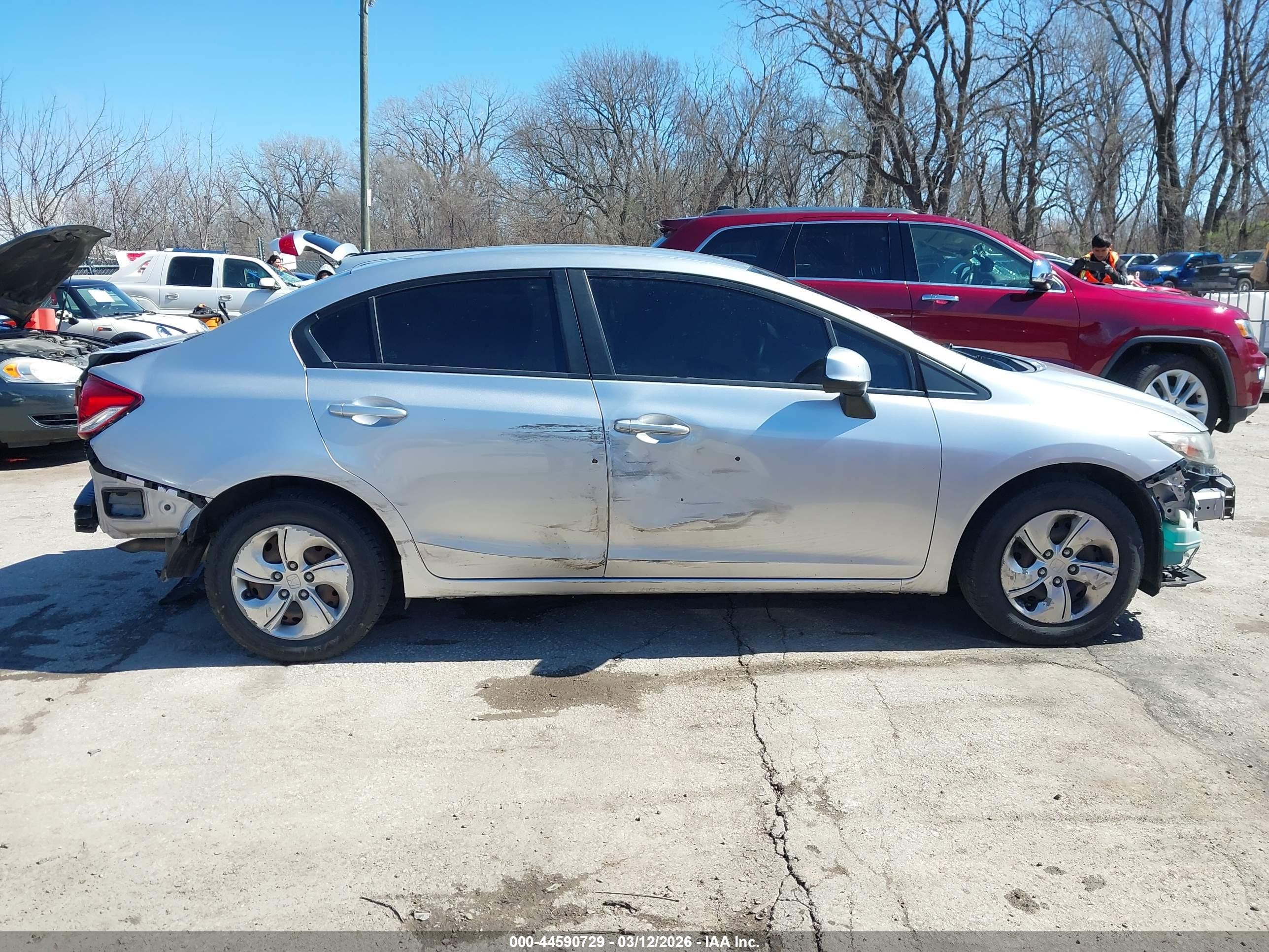 2013 Honda Civic Lx Silver vin: 19XFB2F57DE242686