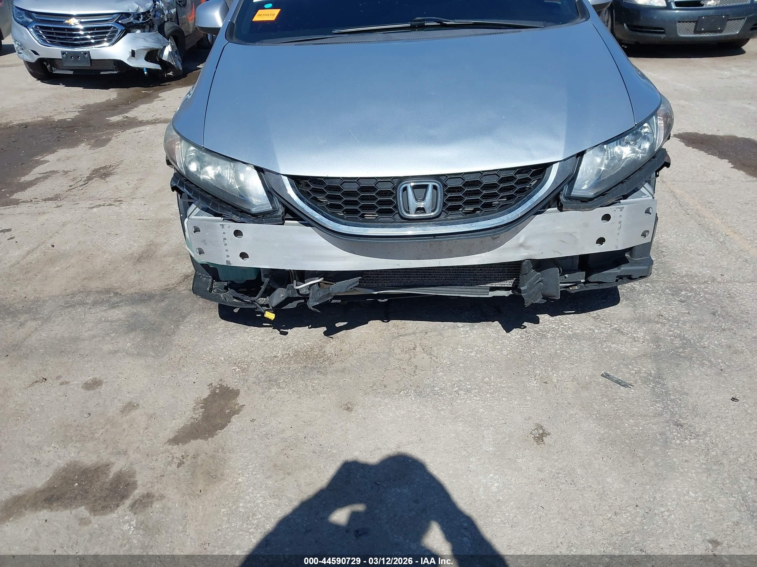 2013 Honda Civic Lx Silver vin: 19XFB2F57DE242686