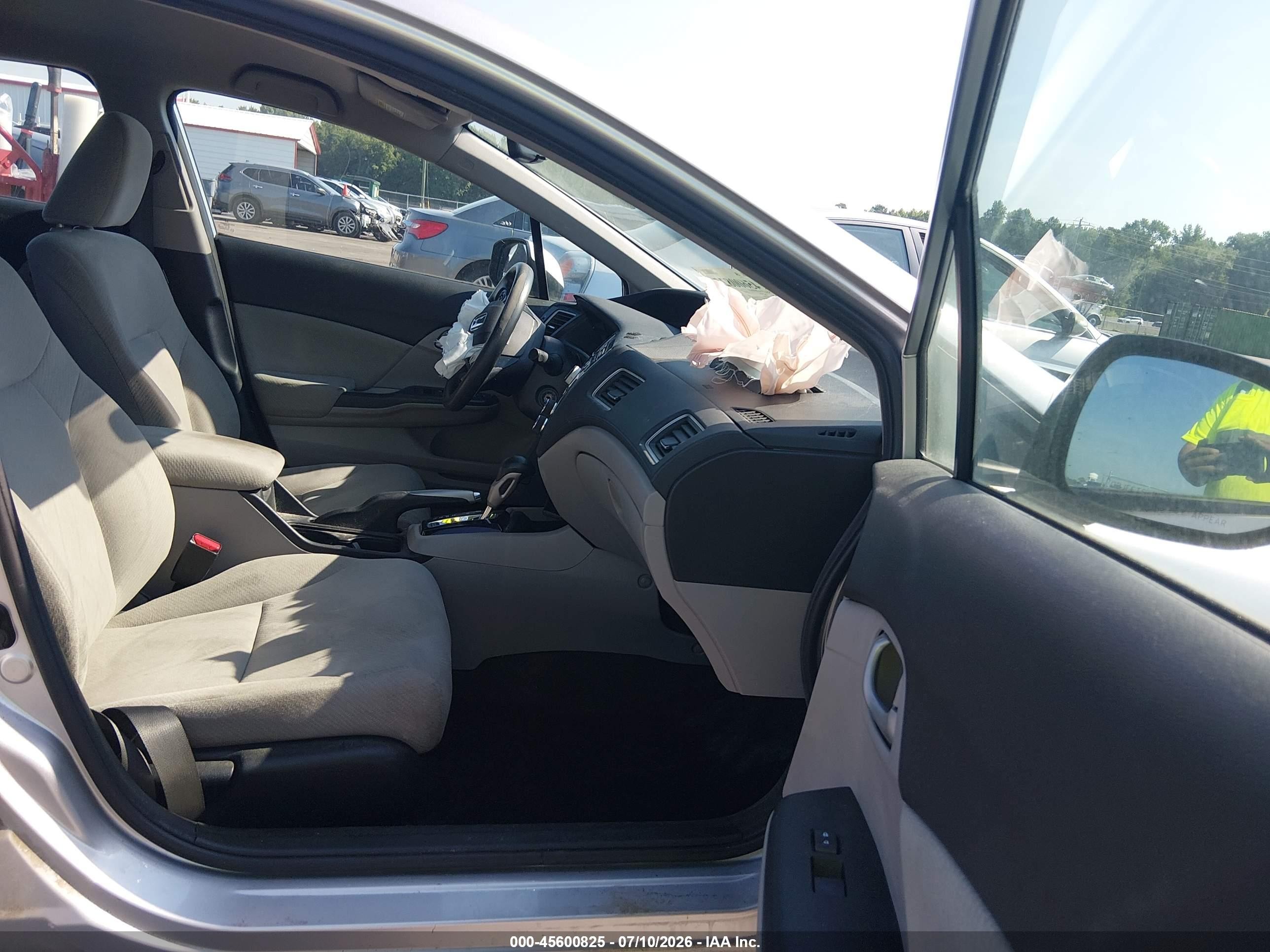 2013 Honda Civic Lx Silver vin: 19XFB2F57DE243028