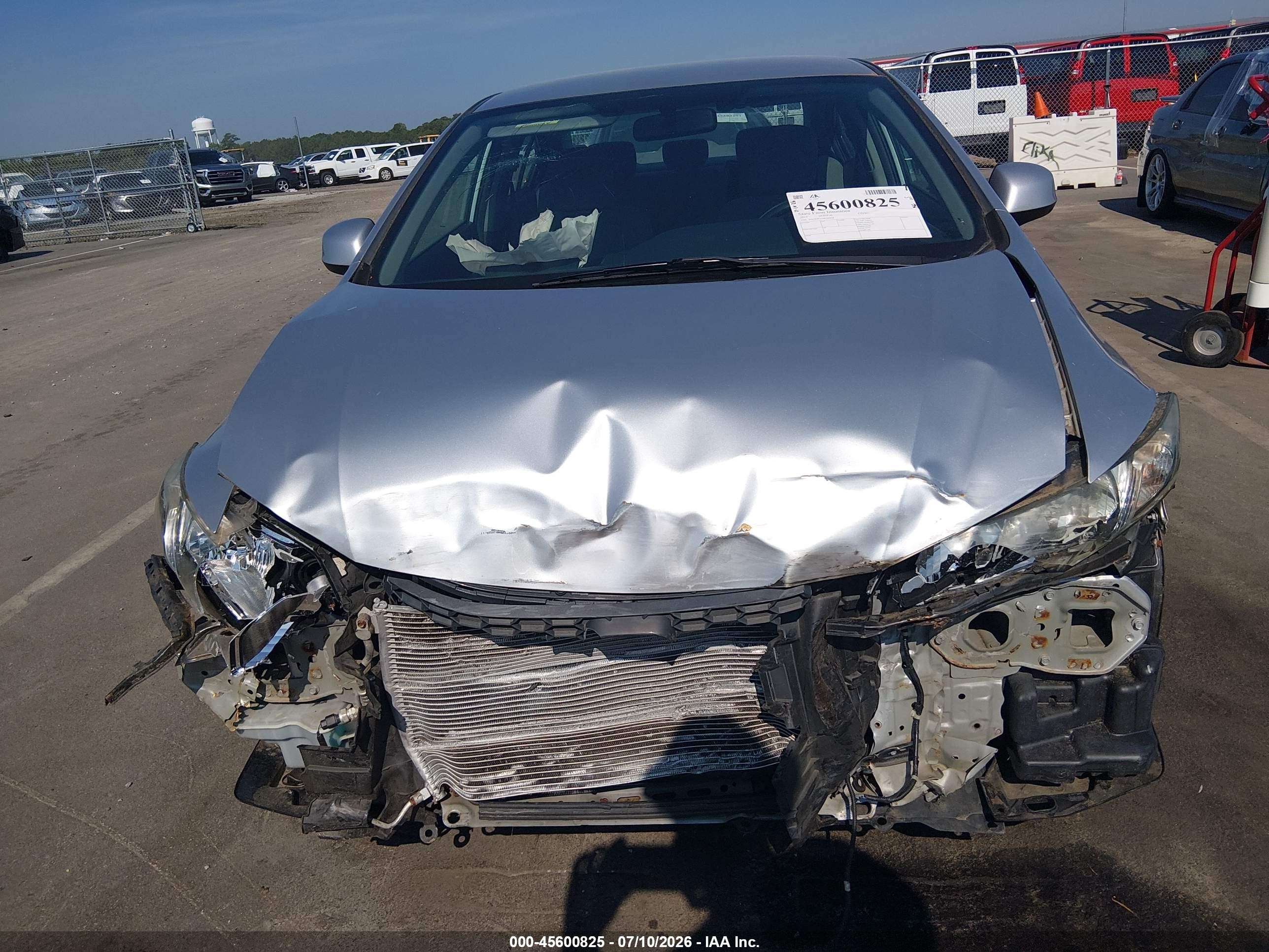 2013 Honda Civic Lx Silver vin: 19XFB2F57DE243028