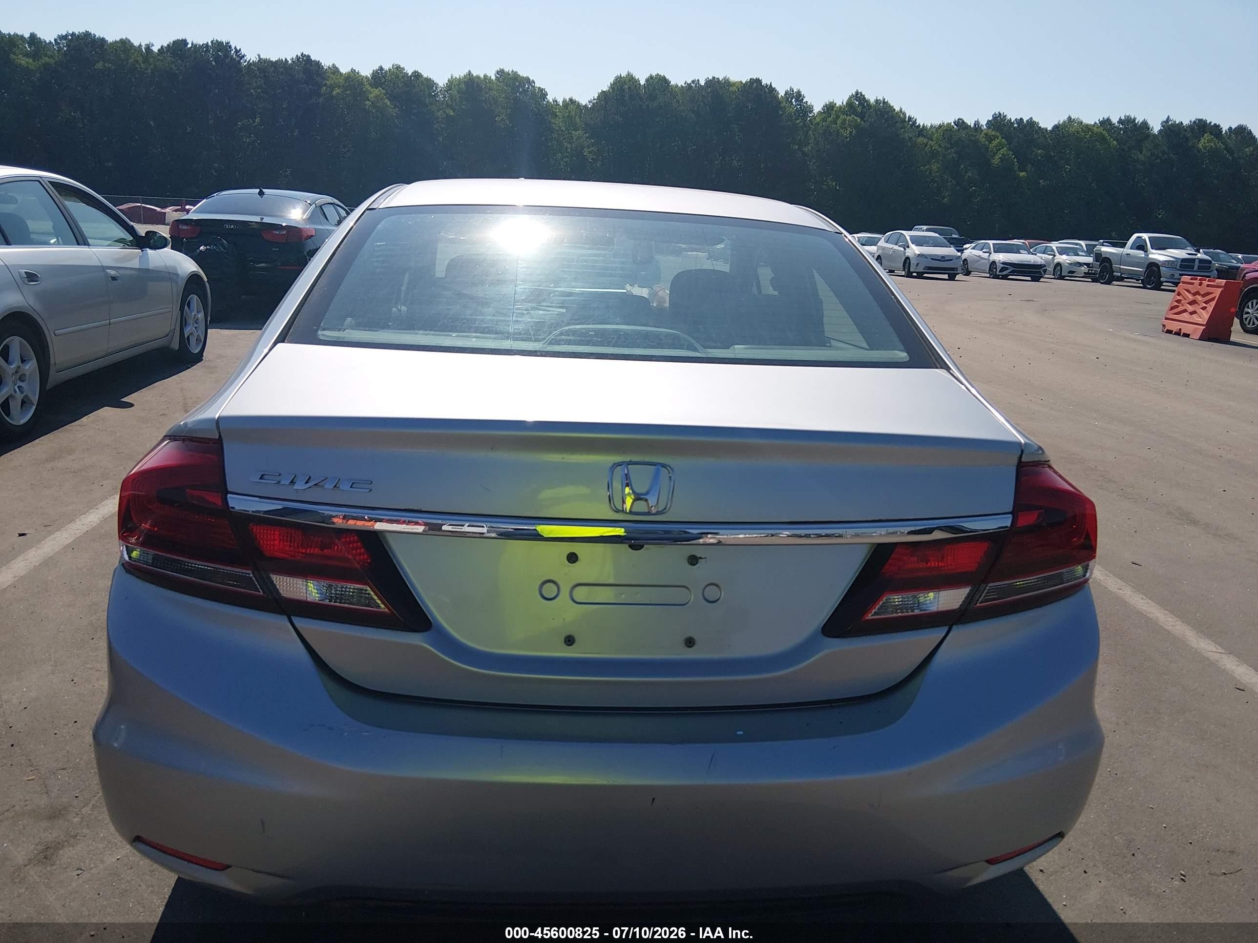 2013 Honda Civic Lx Silver vin: 19XFB2F57DE243028