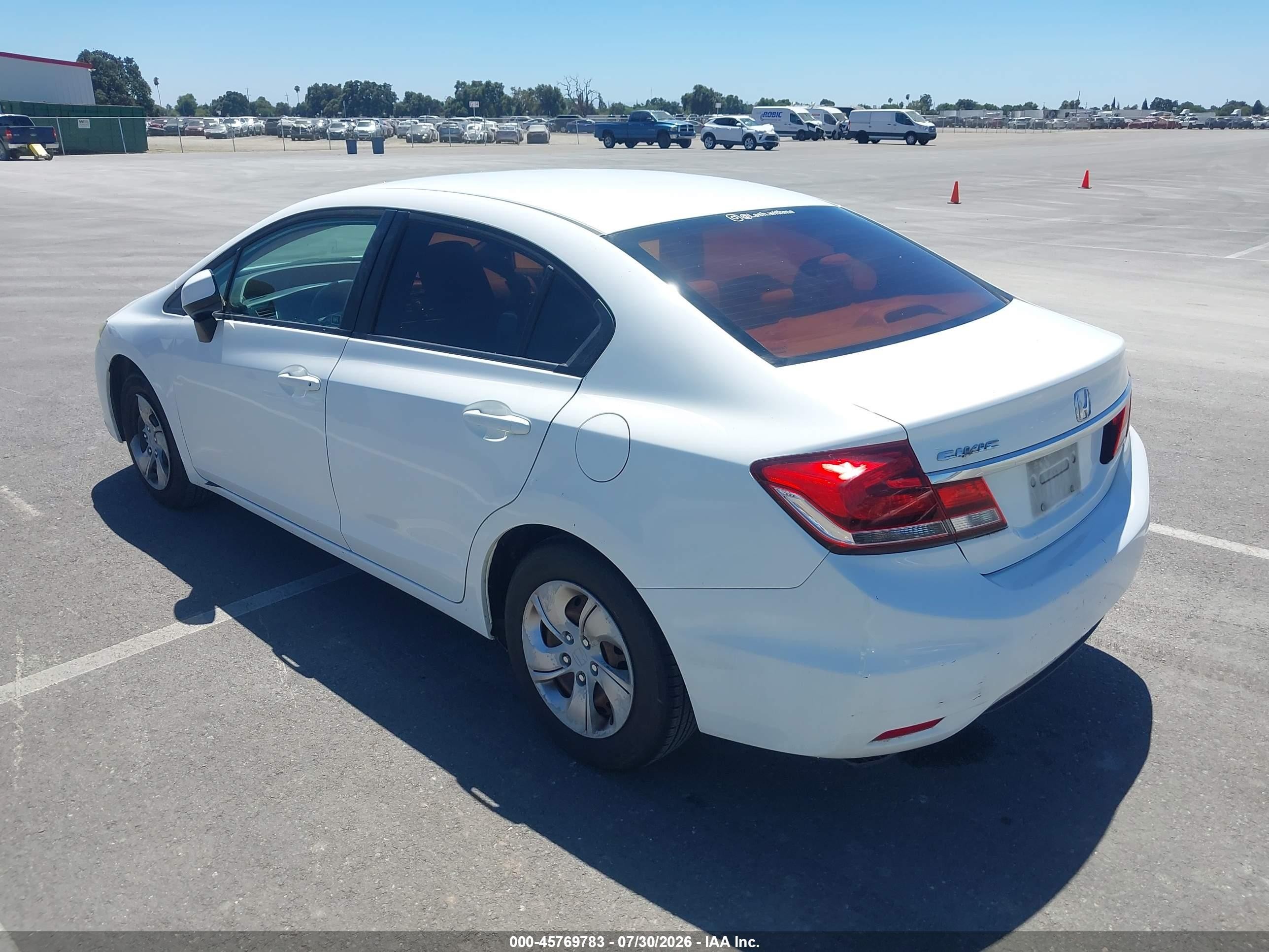 2013 Honda Civic Lx White vin: 19XFB2F57DE257091