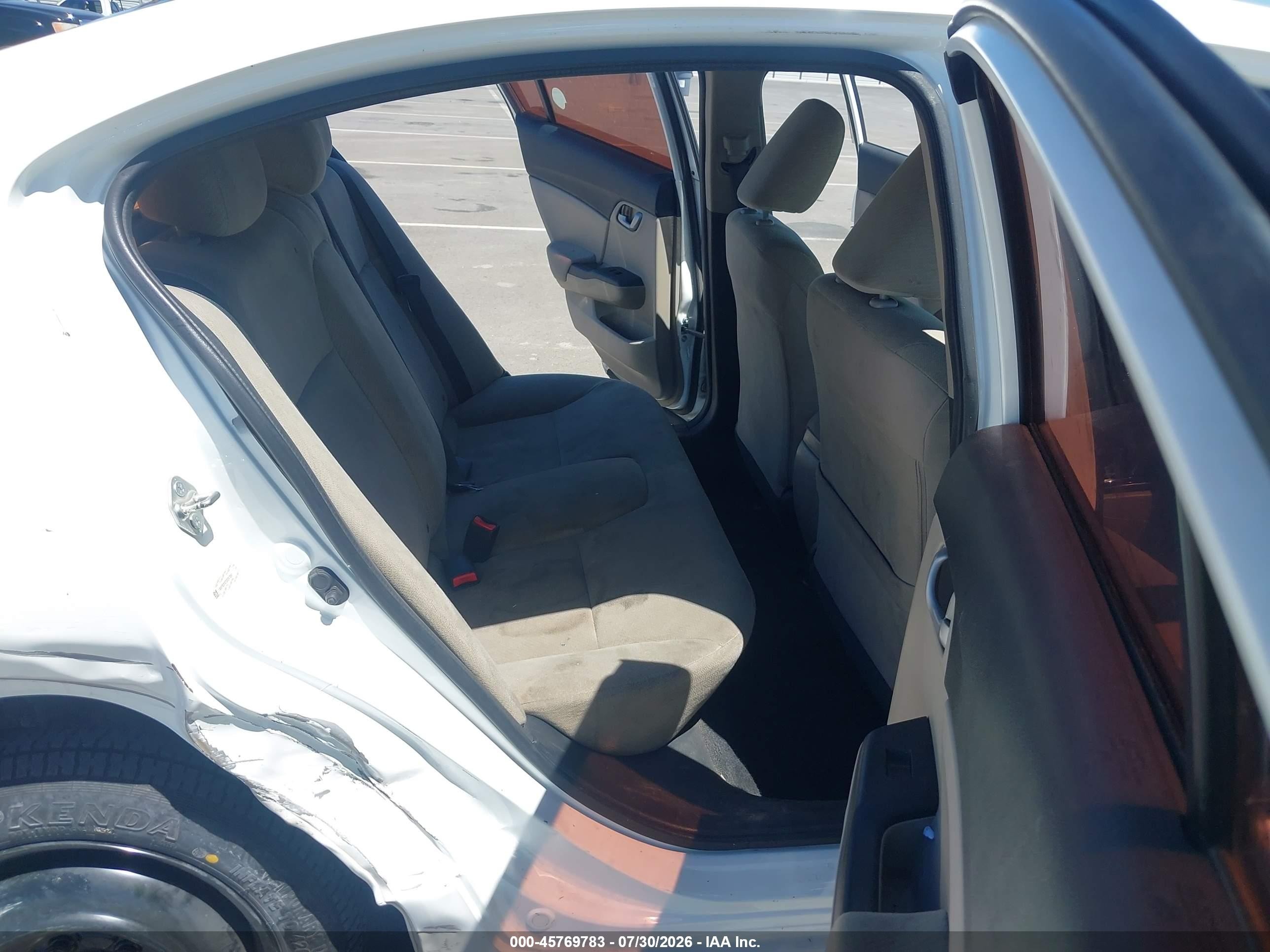 2013 Honda Civic Lx White vin: 19XFB2F57DE257091