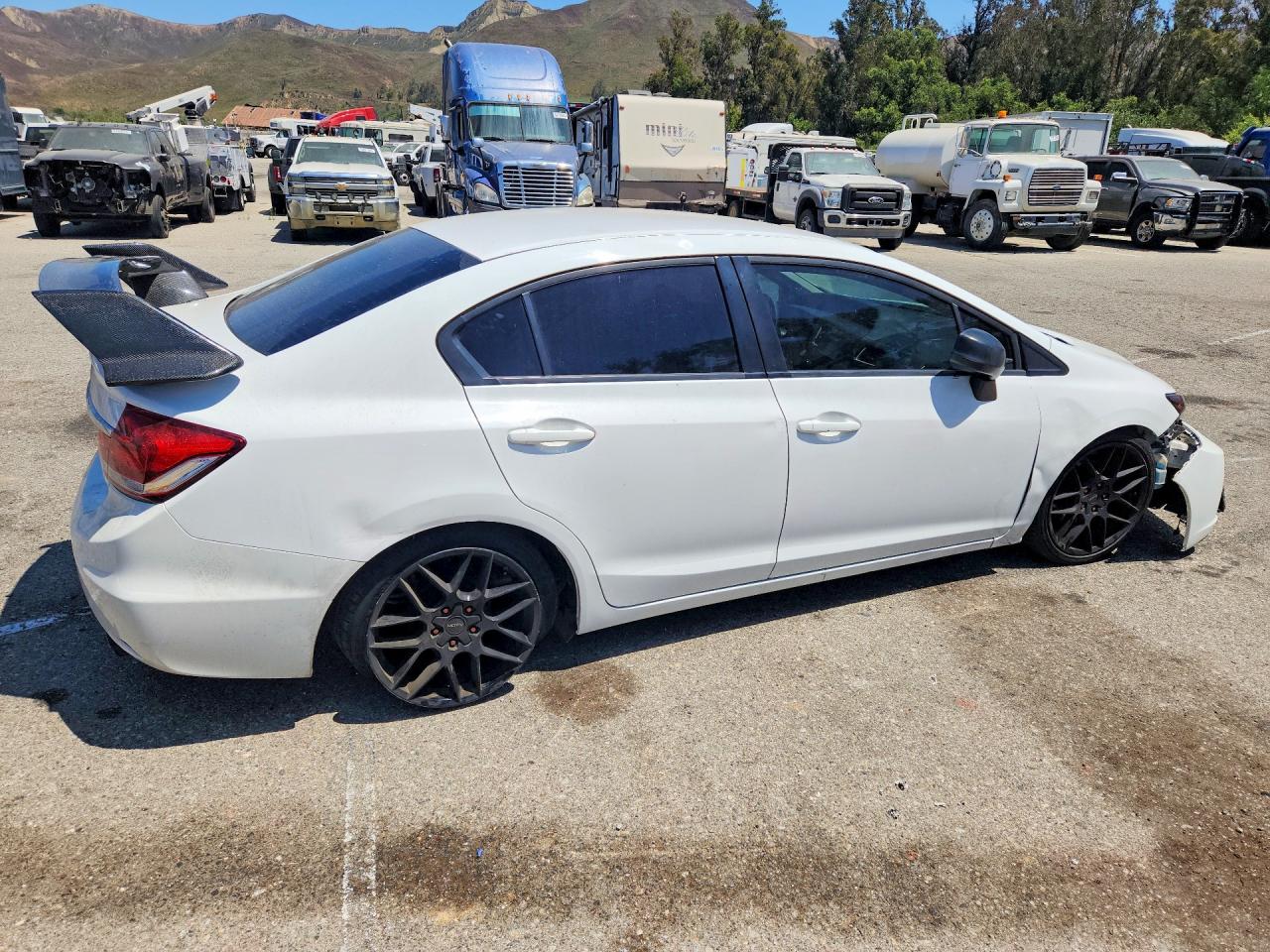 2013 Honda Civic Lx White vin: 19XFB2F57DE290379