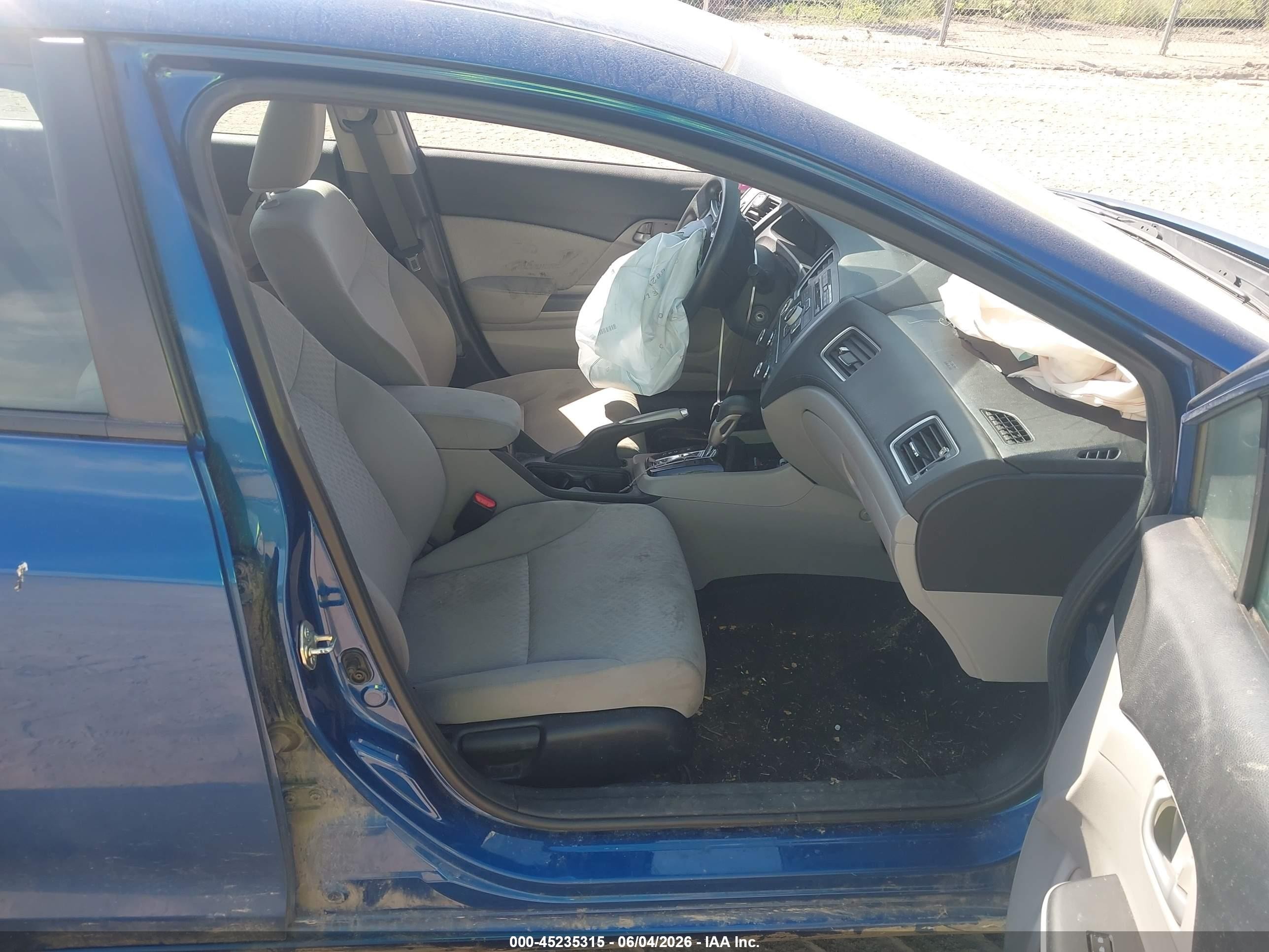 2014 Honda Civic Lx Blue vin: 19XFB2F57EE214789