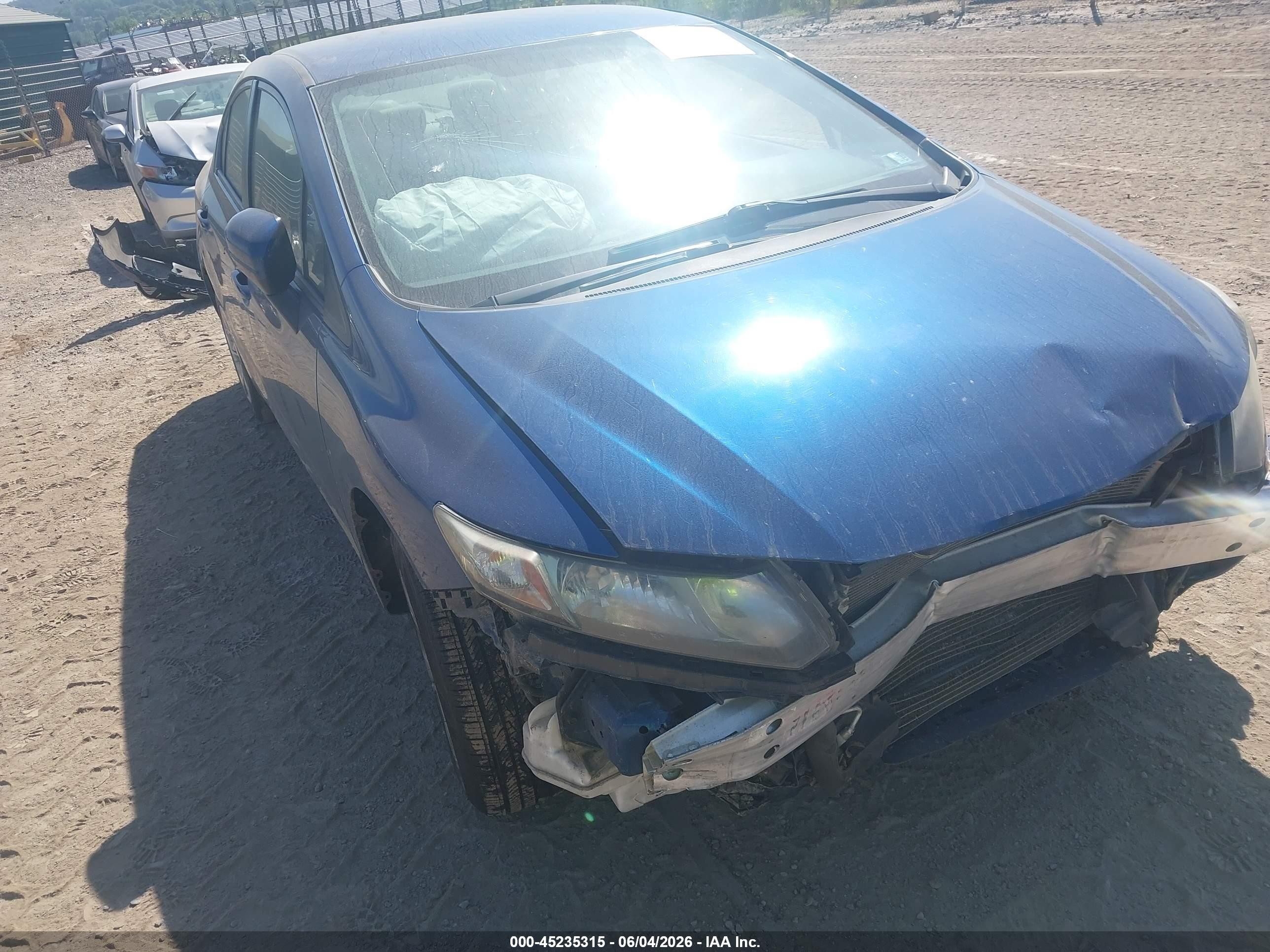 2014 Honda Civic Lx Blue vin: 19XFB2F57EE214789