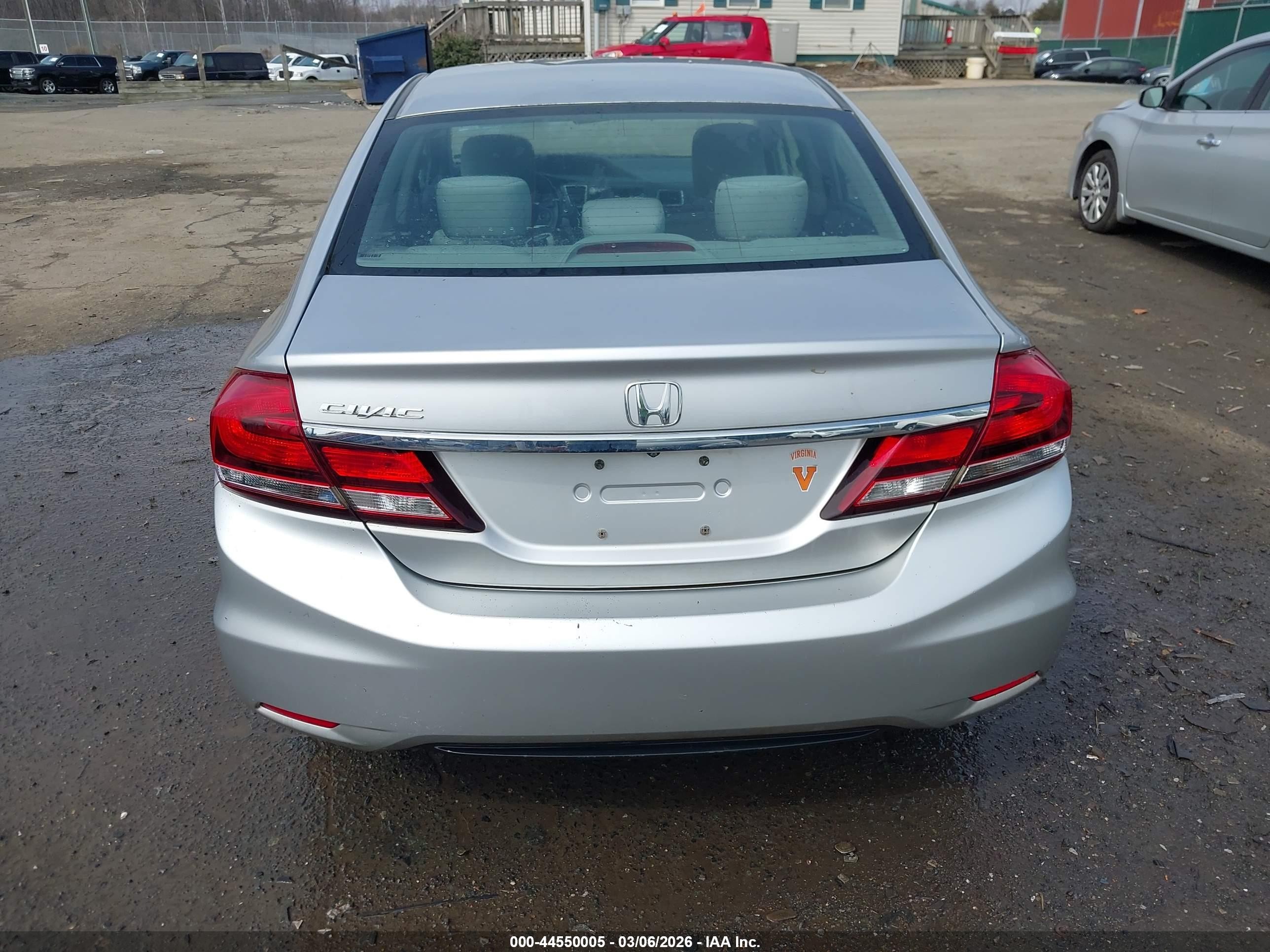 2014 Honda Civic Lx Silver vin: 19XFB2F57EE214839
