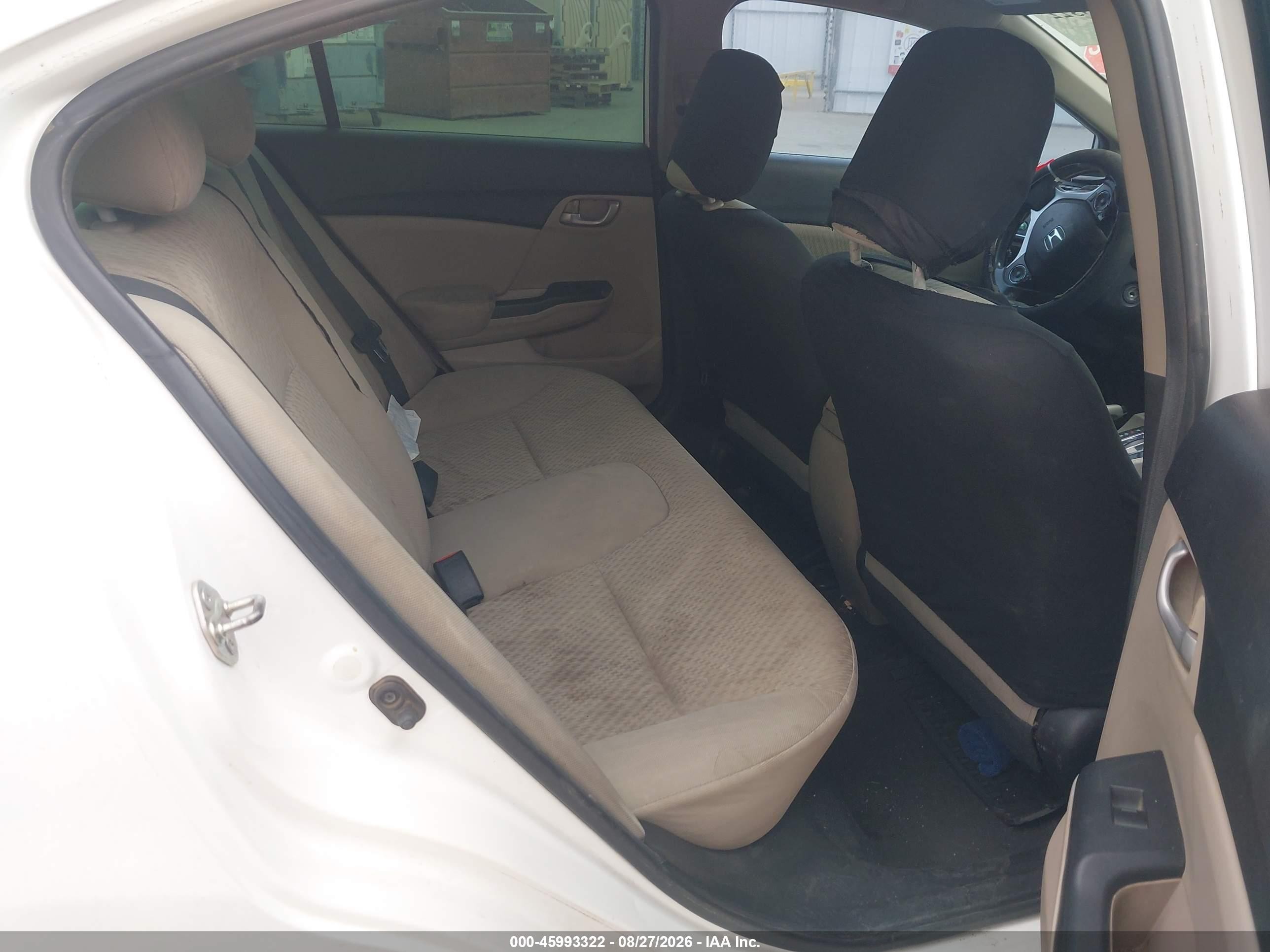 2014 Honda Civic Lx Белый vin: 19XFB2F57EE216414