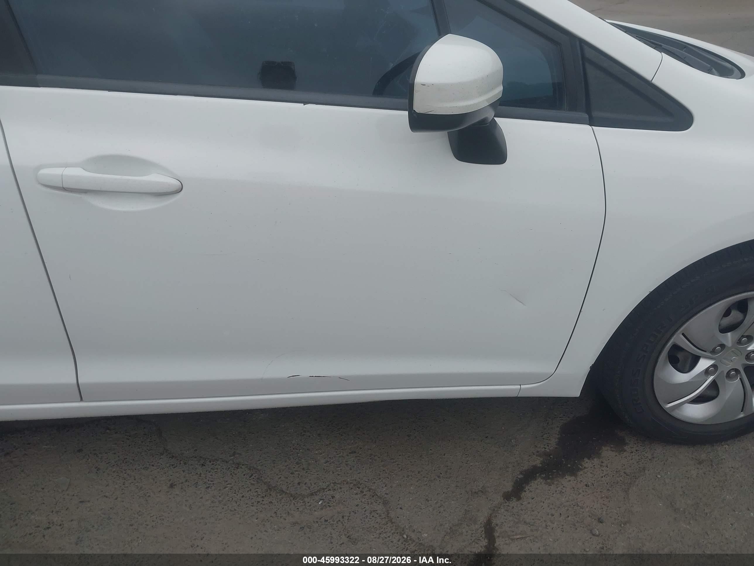 2014 Honda Civic Lx Белый vin: 19XFB2F57EE216414