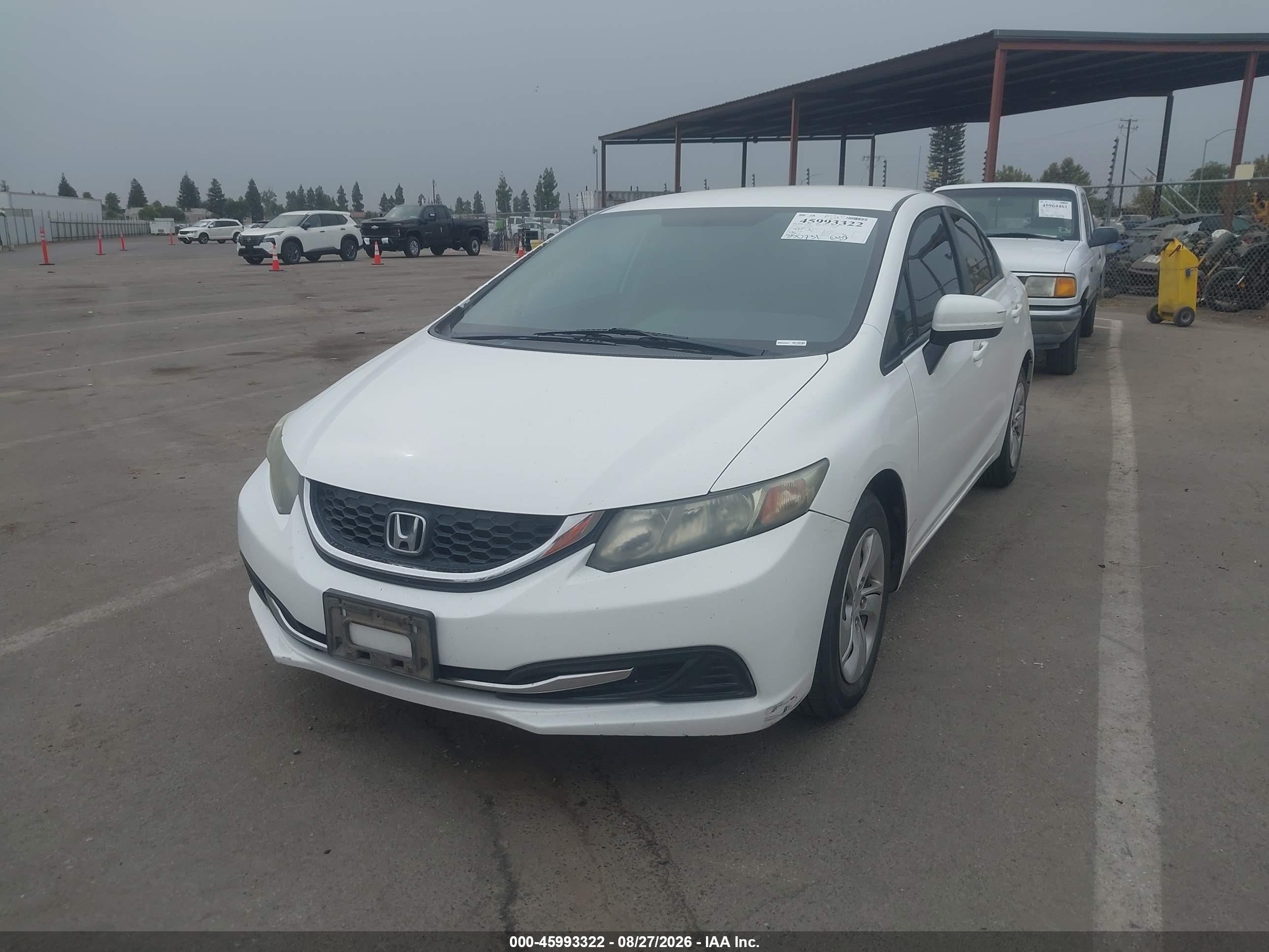 2014 Honda Civic Lx Белый vin: 19XFB2F57EE216414