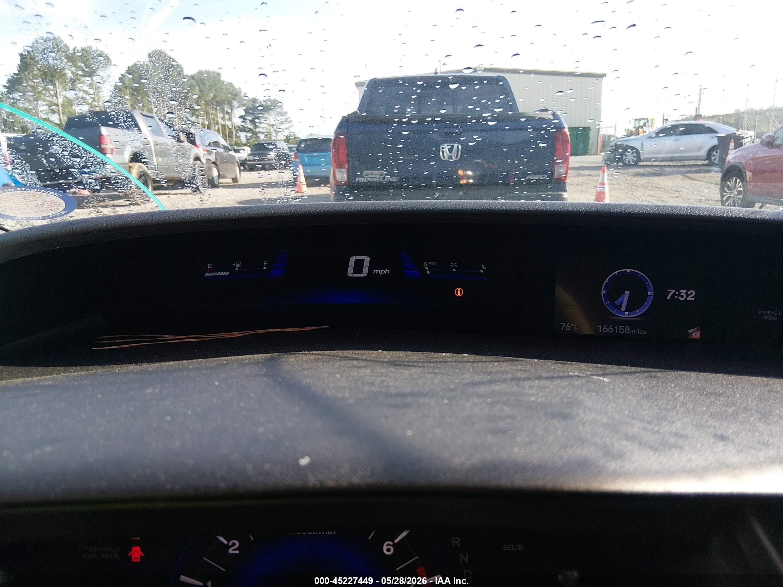 2014 Honda Civic Lx Silver vin: 19XFB2F57EE218762