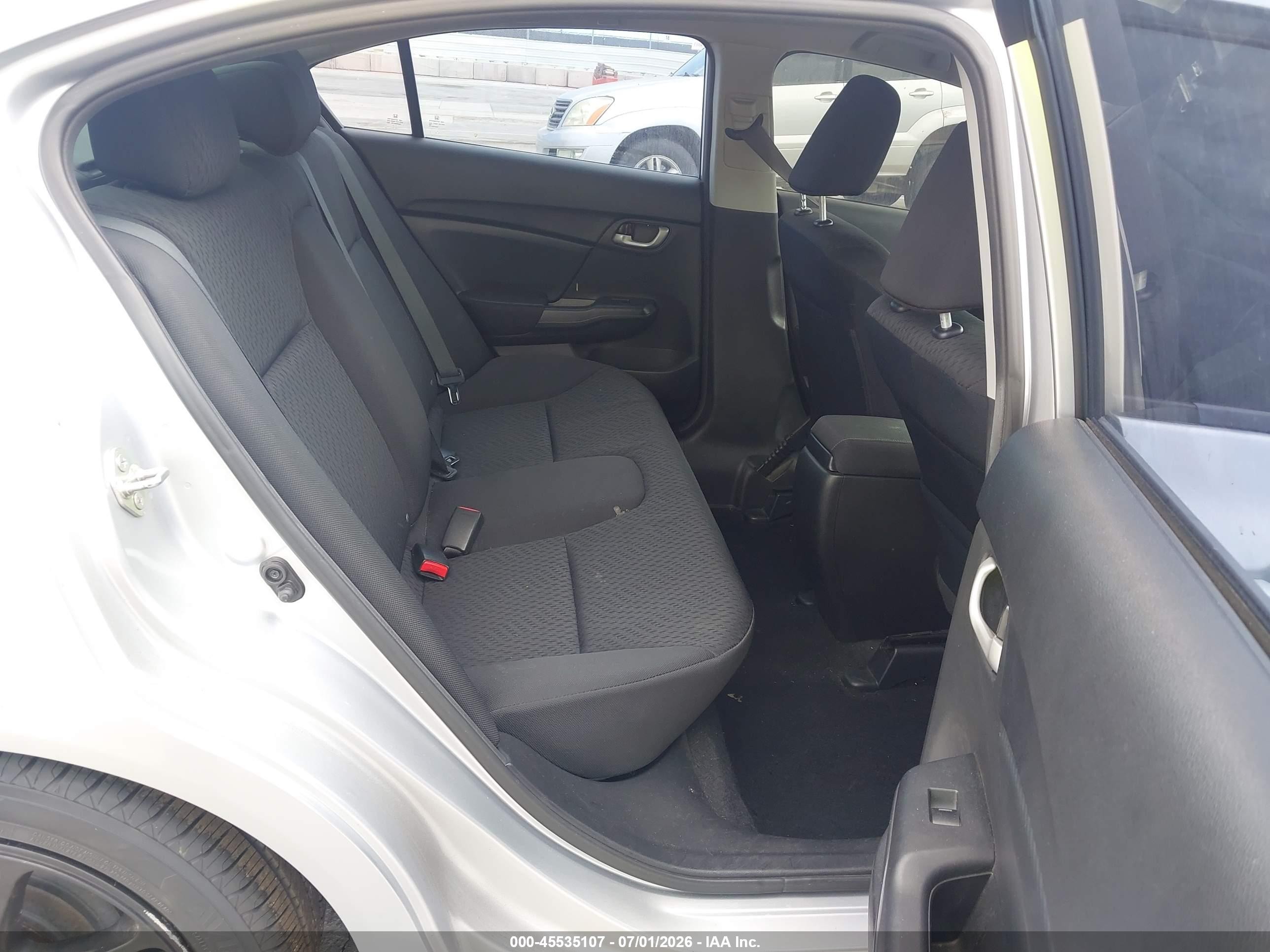 2014 Honda Civic Lx Silver vin: 19XFB2F57EE219944