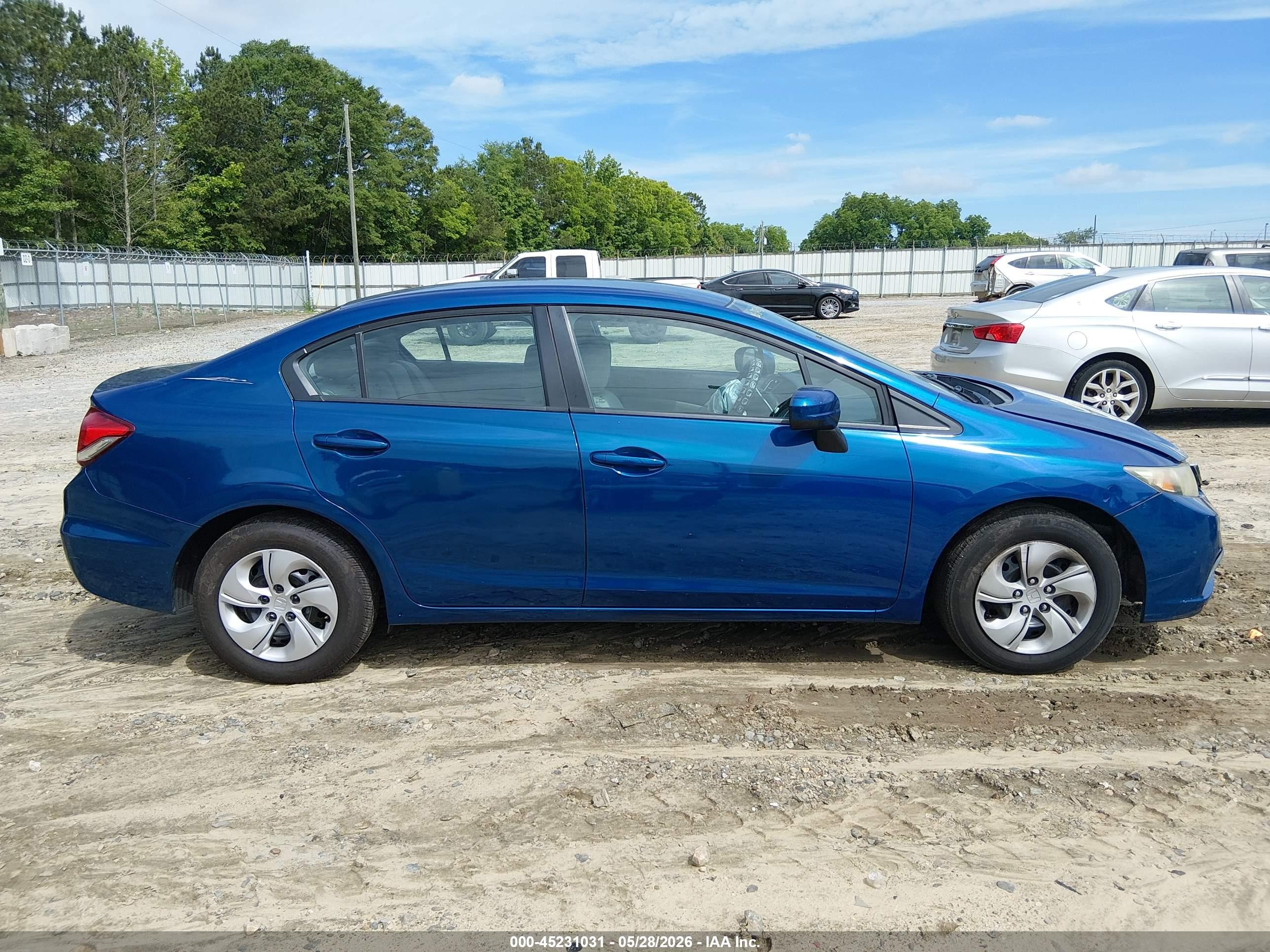 2014 Honda Civic Lx Blue vin: 19XFB2F57EE263328