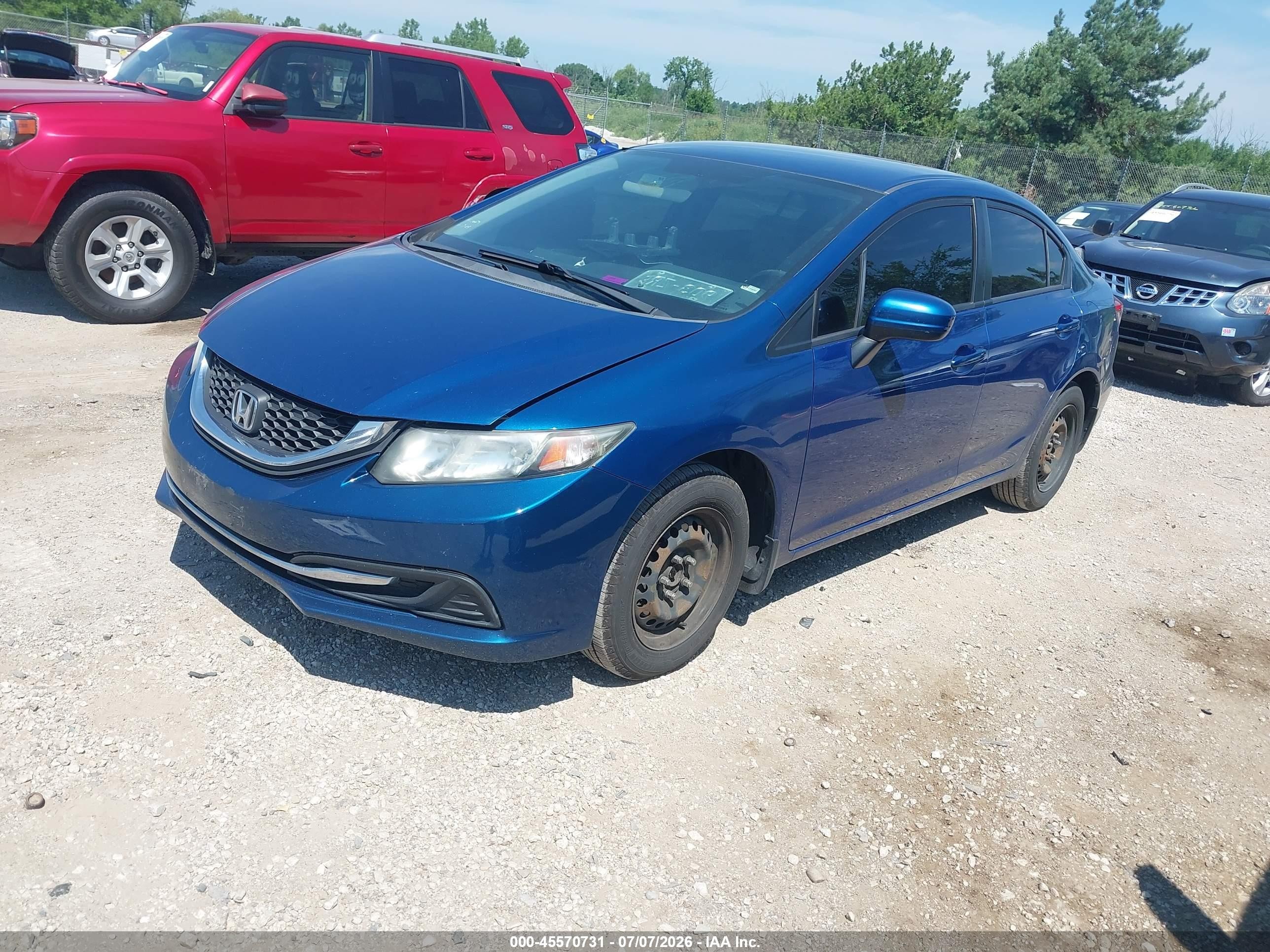 2015 Honda Civic Lx Blue vin: 19XFB2F57FE007854