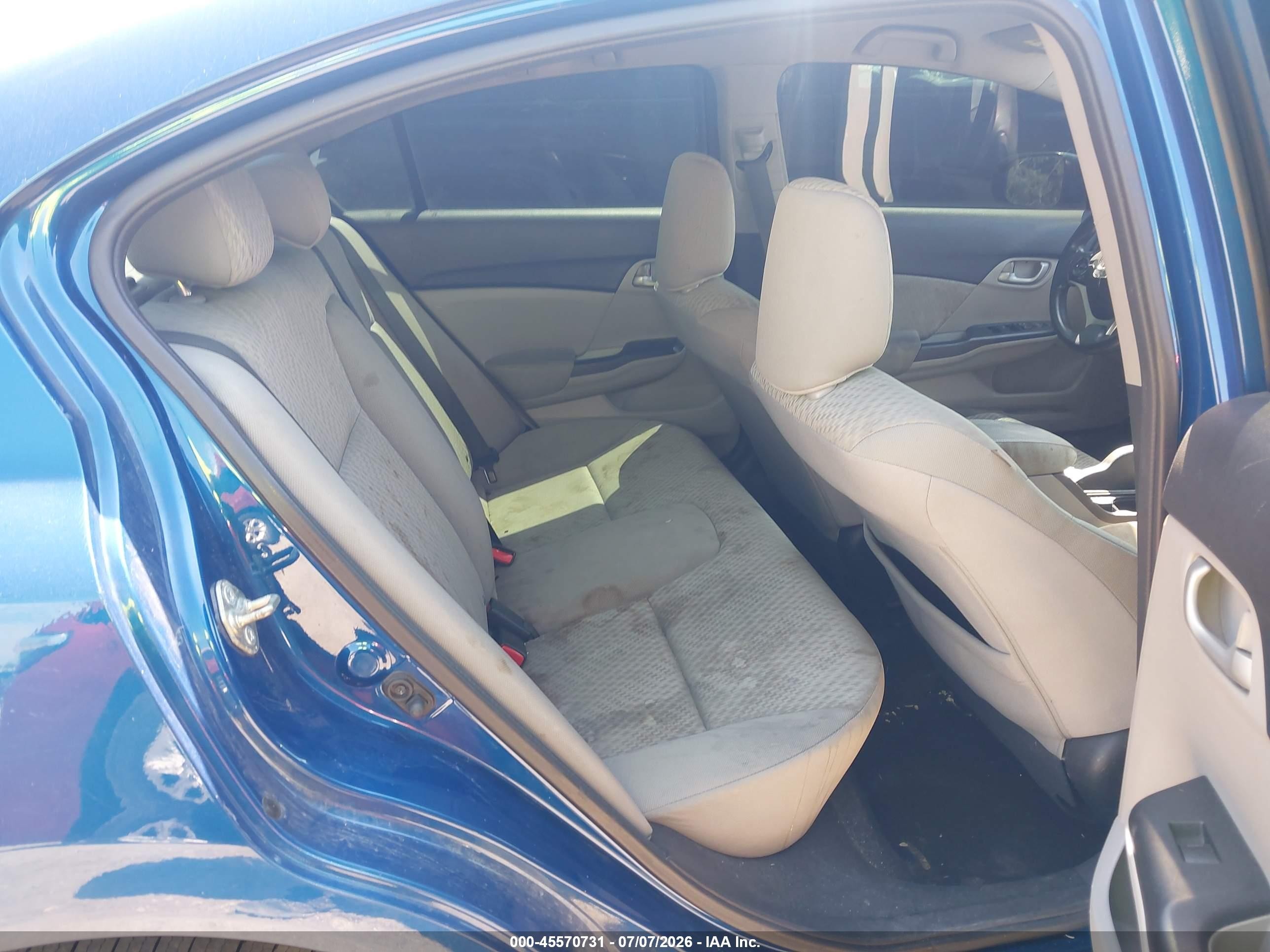 2015 Honda Civic Lx Blue vin: 19XFB2F57FE007854