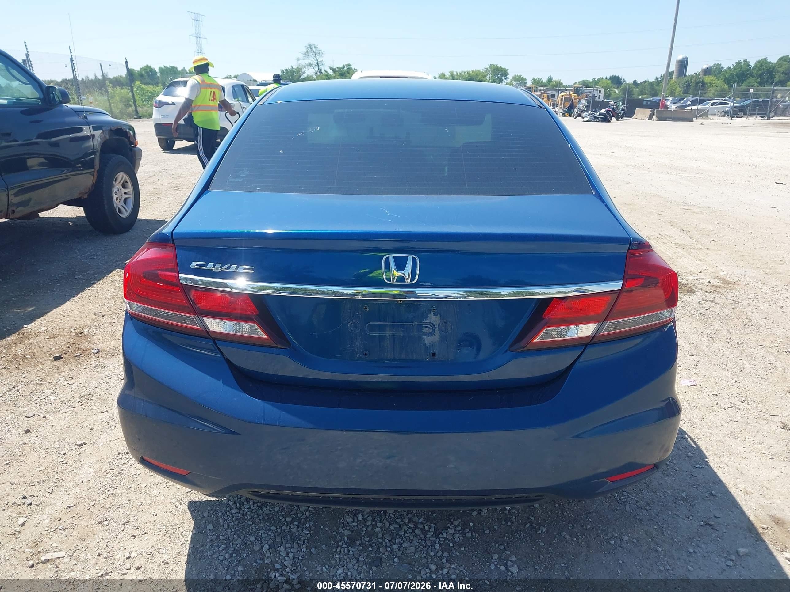 2015 Honda Civic Lx Blue vin: 19XFB2F57FE007854