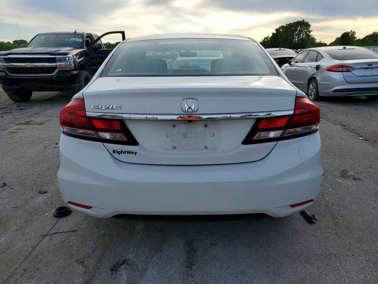 2015 Honda Civic Lx White vin: 19XFB2F57FE020314