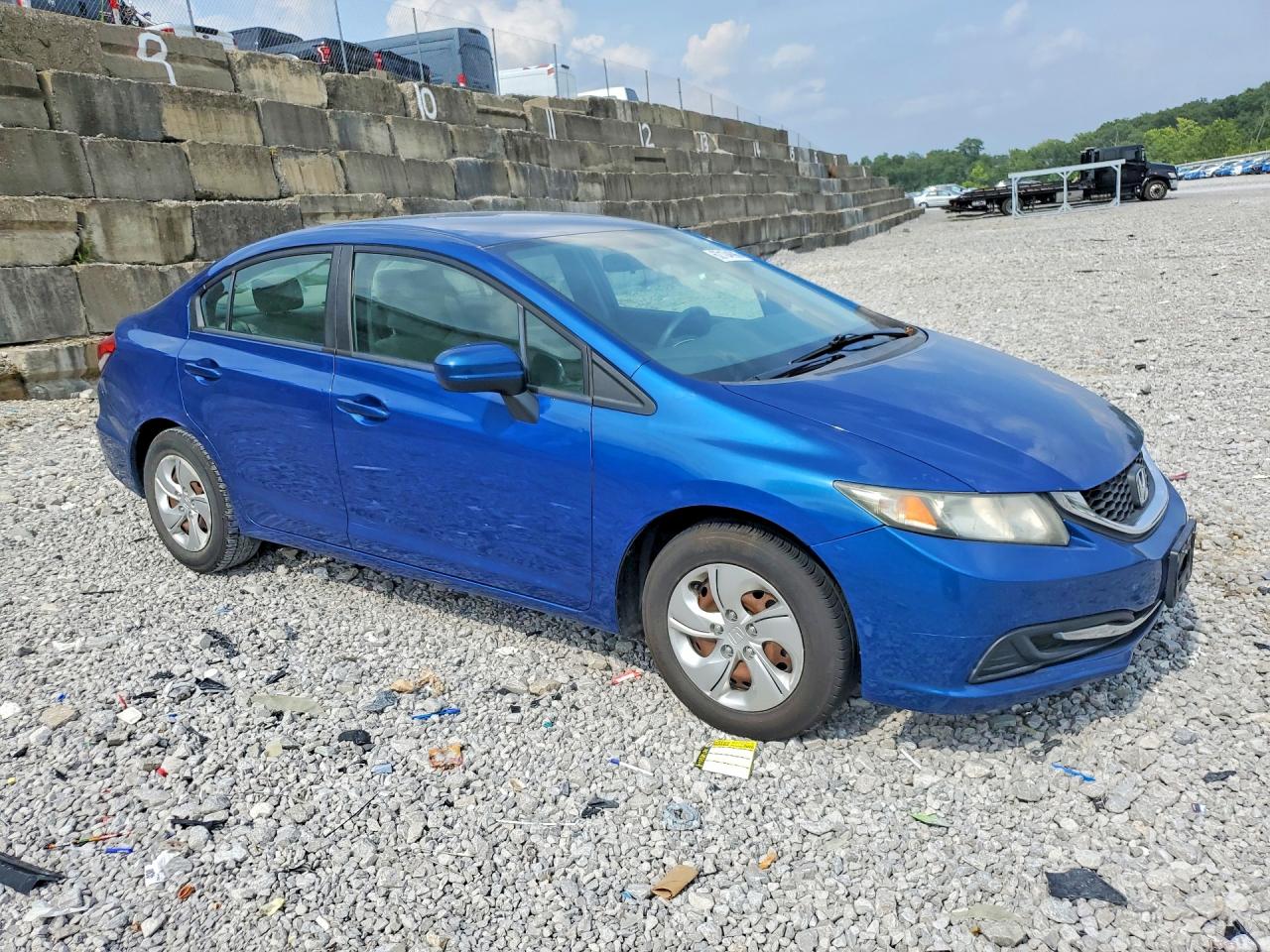 2015 Honda Civic Lx Blue vin: 19XFB2F57FE039784